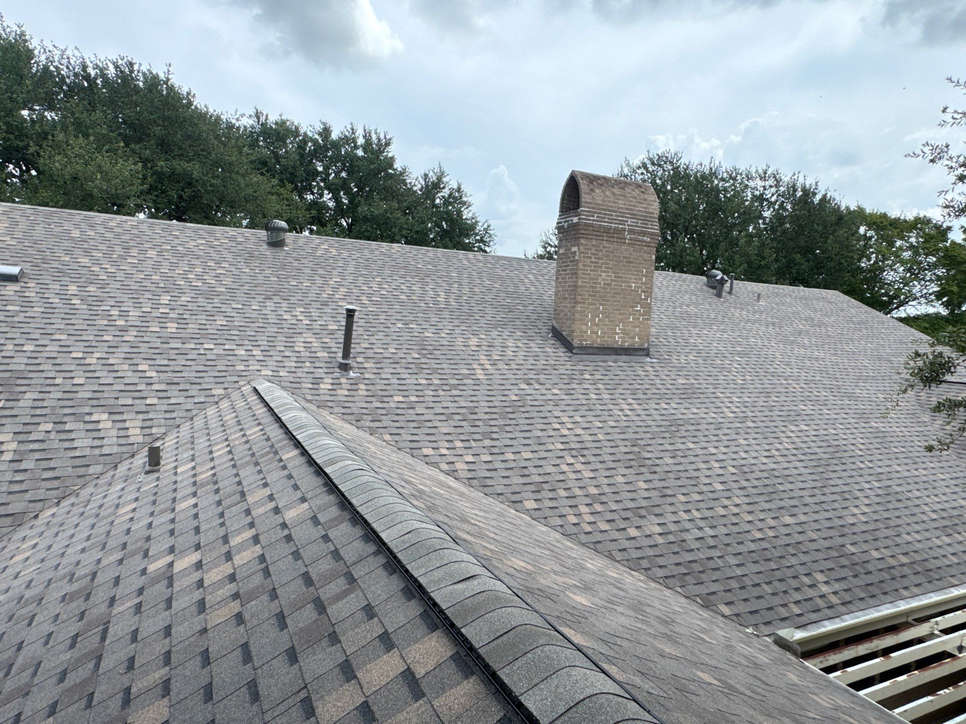 Weathered Shadow - Atlas by Top Team Roofing & Construction
