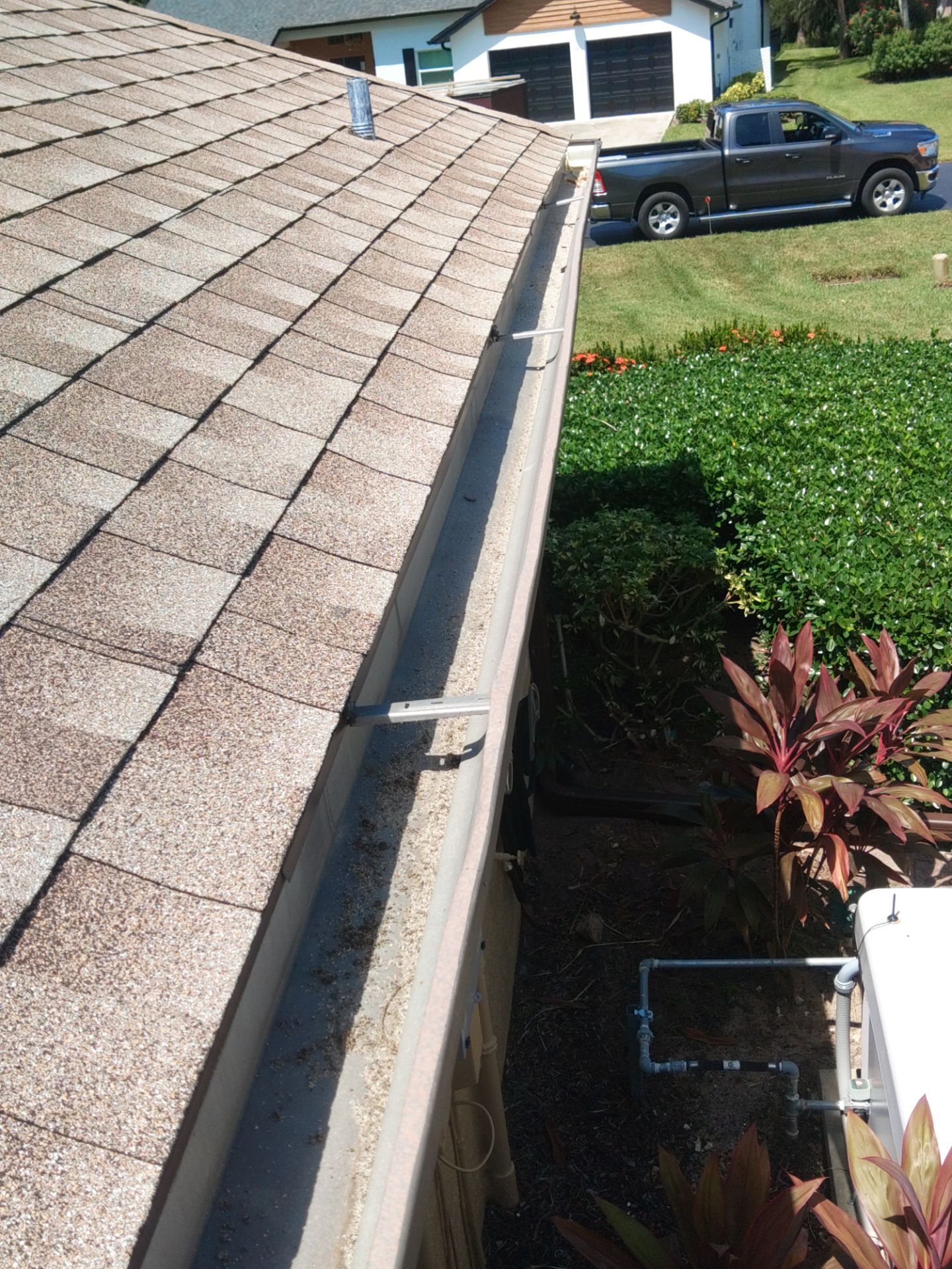 Aluminum Seamless Gutters Installation in Fort Myers FL by Gutter Professors