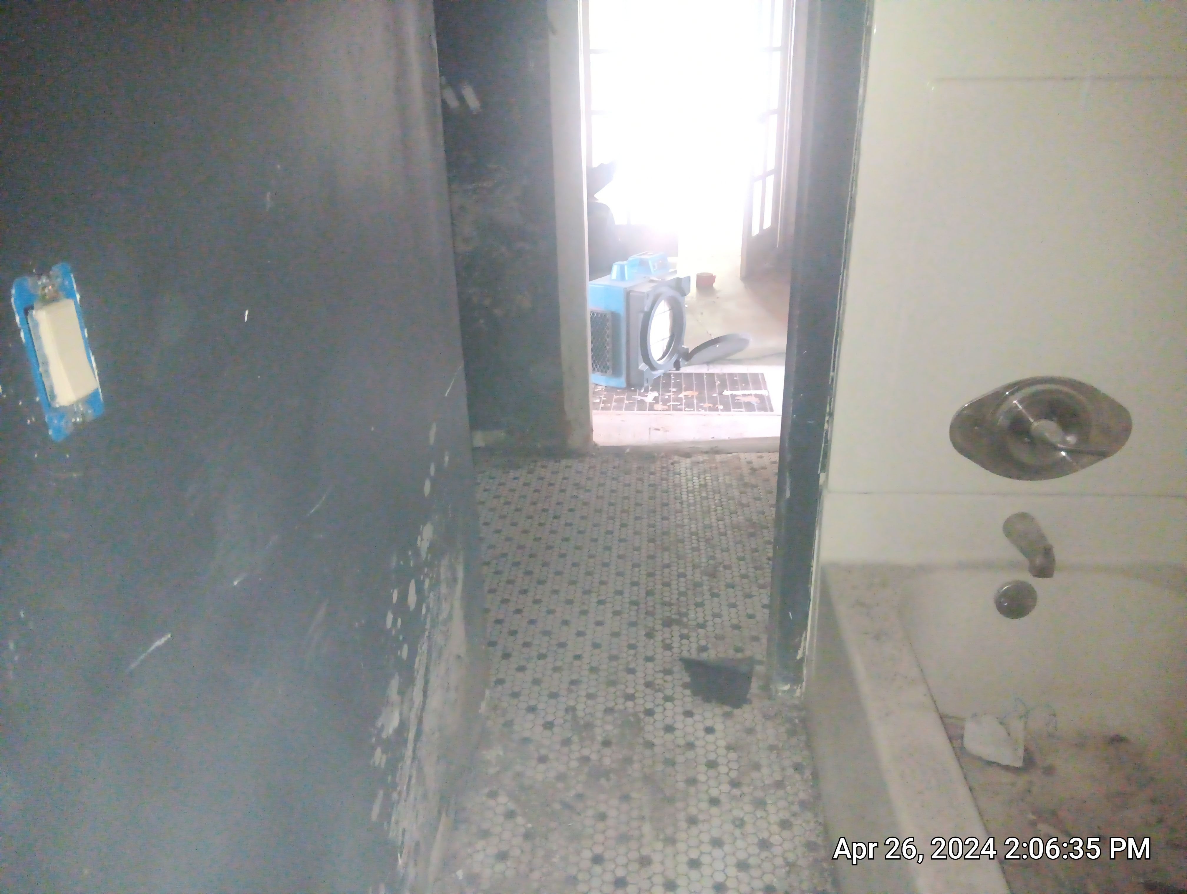 LaGrange Storm Damage Renovation by J & J Remodeling Of Ga LLC