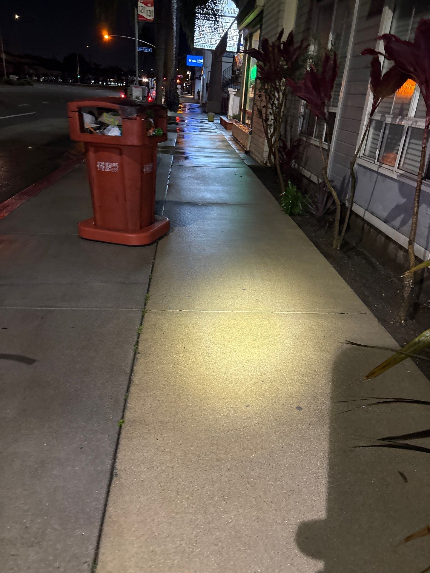 Commercial Sidewalk Pressure Washing In Naples, Long Beach, CA by La Power Washing Inc