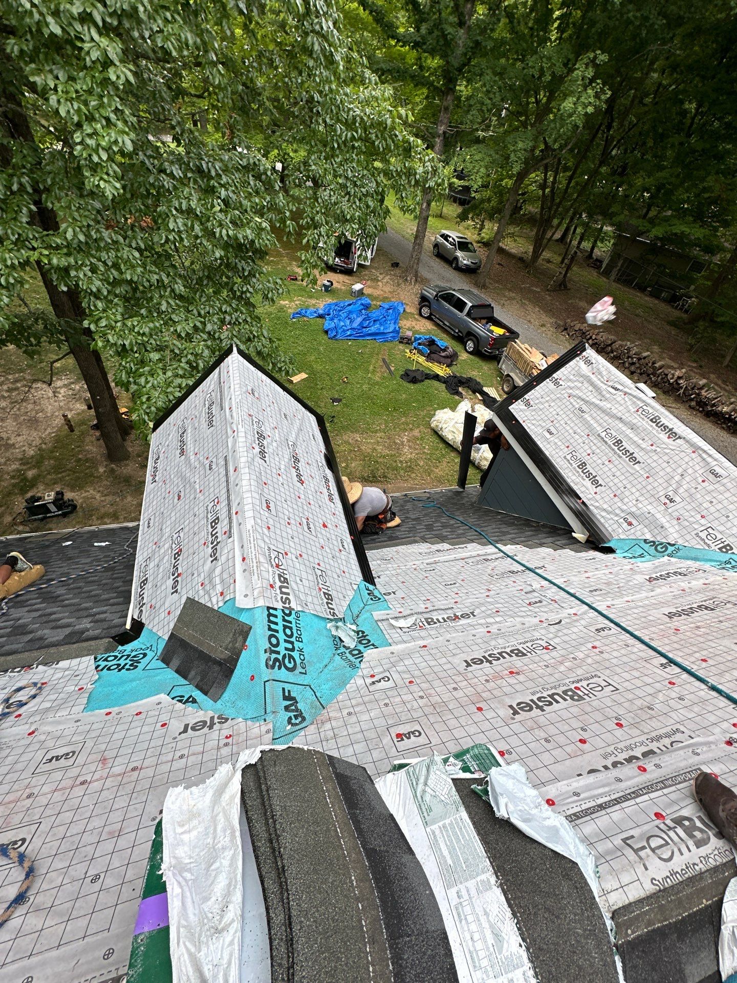 Roof Replacement by Undersun Roofing 