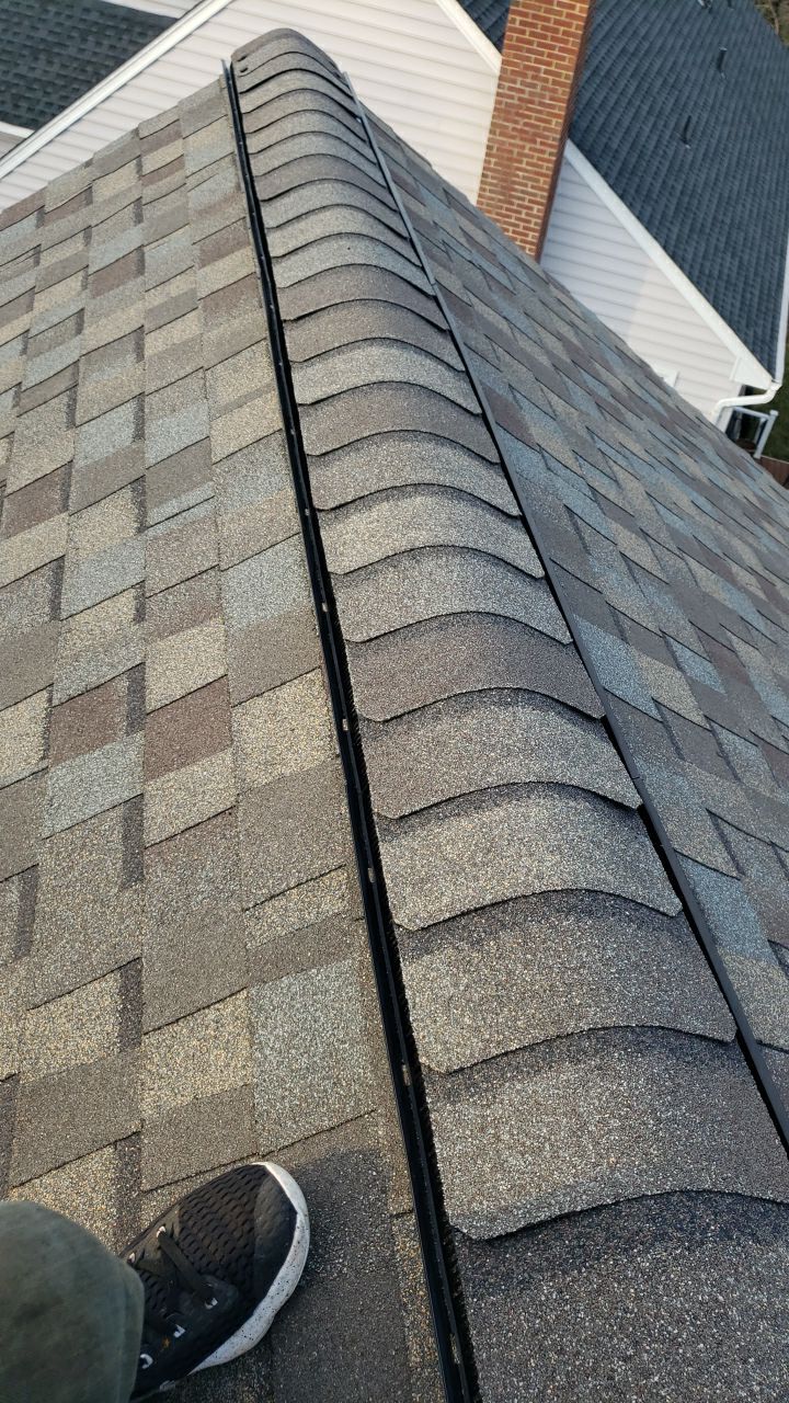 Fairfax Station: CertainTeed Landmark Pro Designer Shingles in Max Def Weathered Wood by RM Banning, Inc.