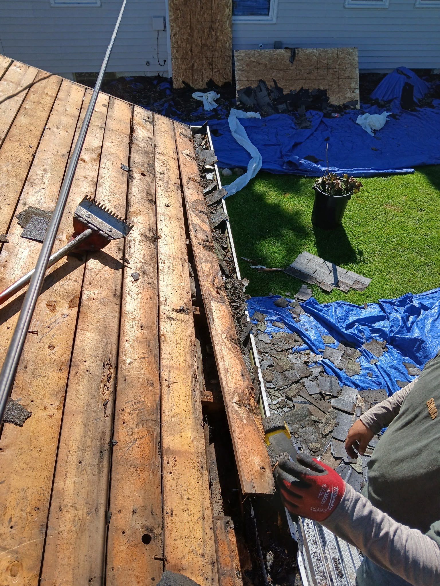 Roof Replacement using Owens Corning Tru Definitions by 180 Contractors