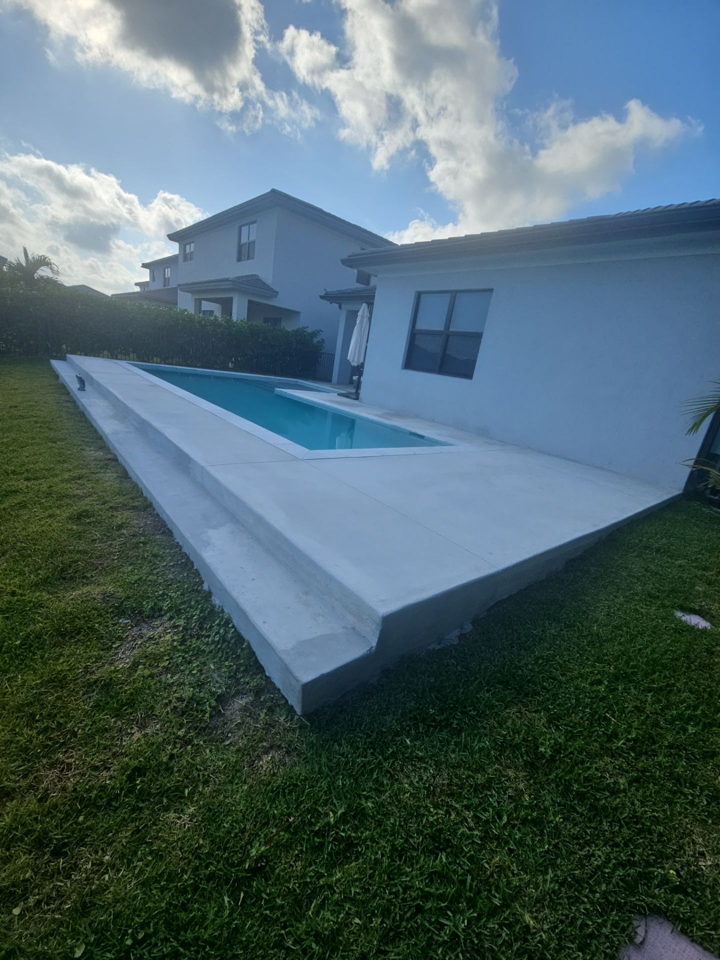 Pool Deck Resurfacing by Seamless Surfaces