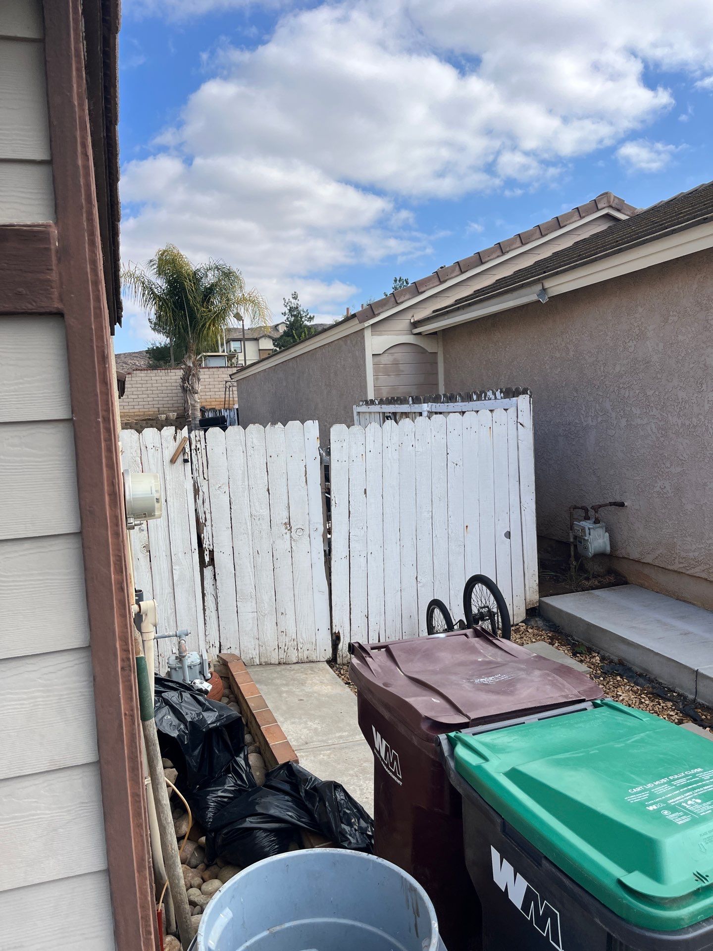 Installing Pipes by Us Plumbing