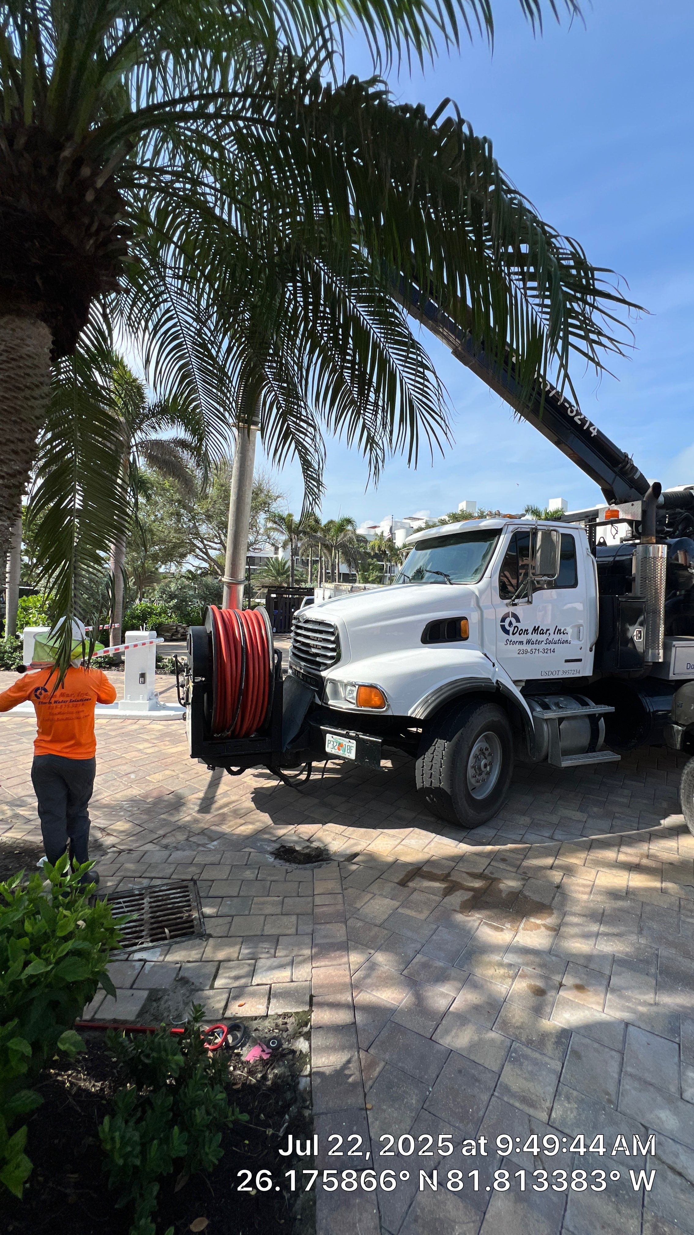 Naples Condo Complex Stormwater System Maintenance and Hurricane Cleanup by APS Power & Water