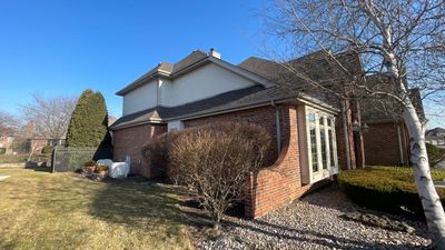 Why Robbins Gutters Clog and Ice Up