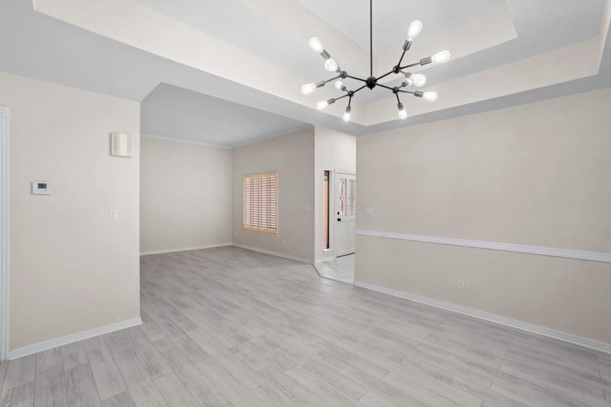 Luxury condo remodel by the golf course by Castro Brothers Solutions