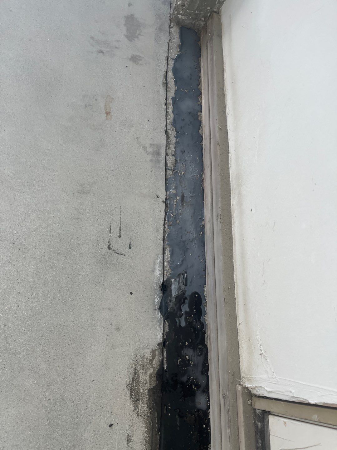 Hanley Garage TransFLOORmation by Symphony Concrete Coatings