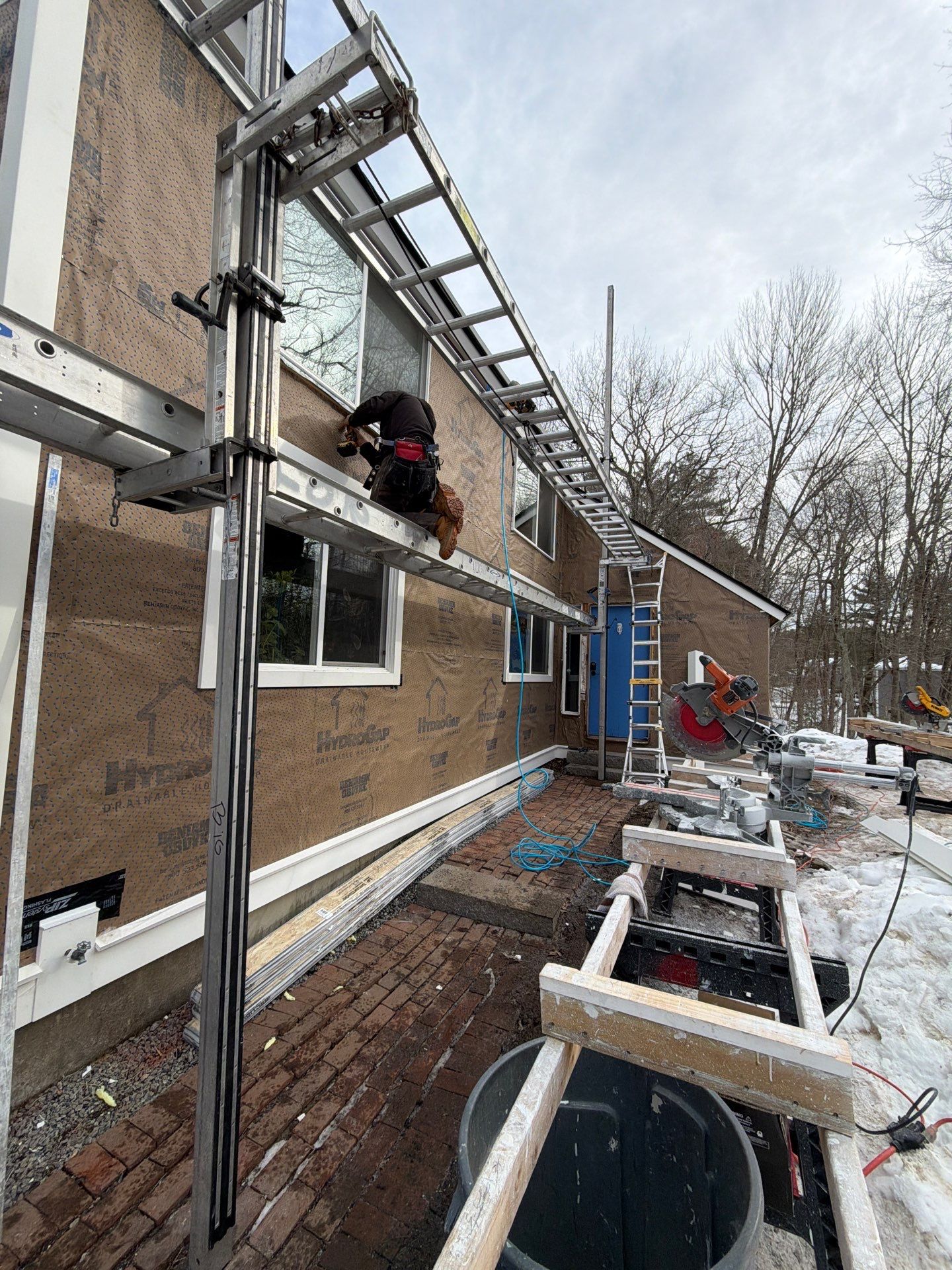 Custom ADU Construction with Vaulted In-Law Suite – LP SmartSide®, ZIP System® & Harvey® Windows by Sensible Home Solutions