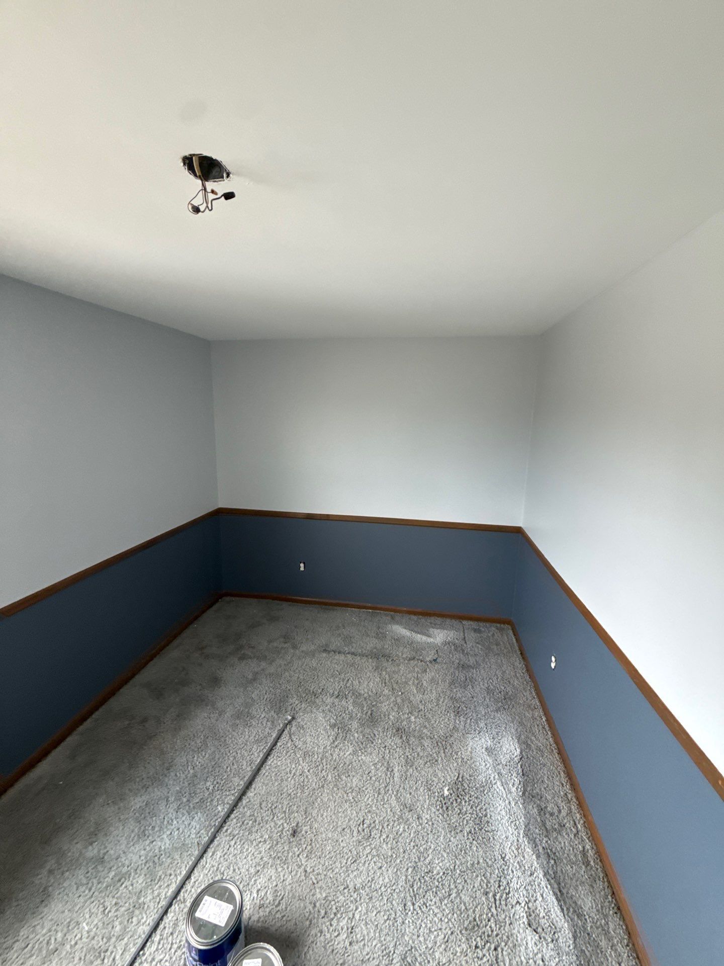 Interior Painting and Comprehensive Drywall Surface Repair in Macomb by Top Shelf Painter