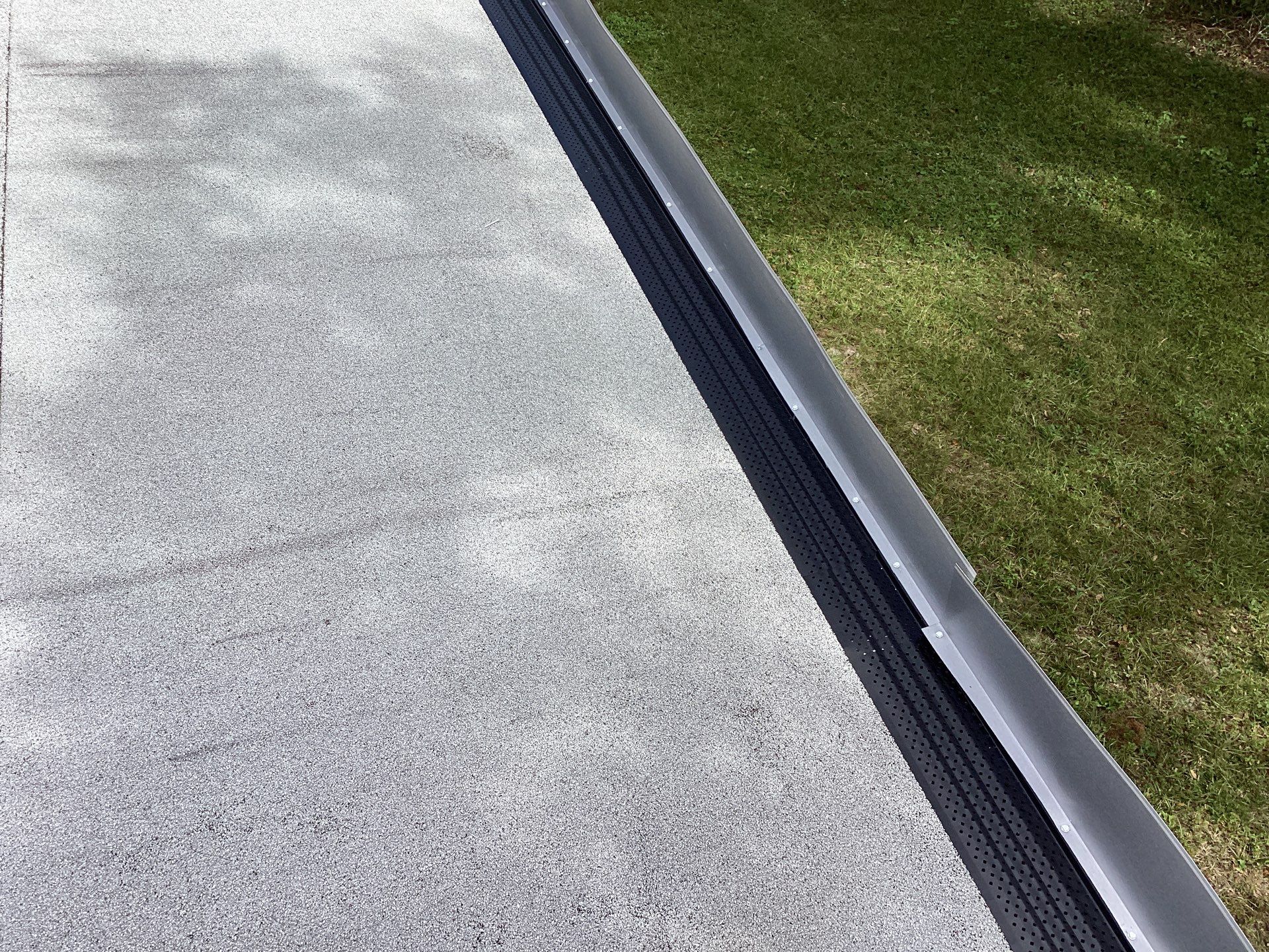 Gutter cleaning and Seal in Lehigh Acres, FL by Gutter Professors