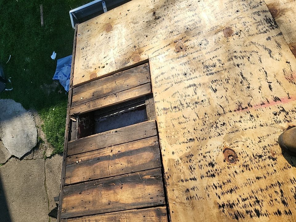 ATLAS PINNACLE COLOR: WEATHERED WOOD DRIP EDGE: MUSKET BROWN by Eagle Eye Roofing