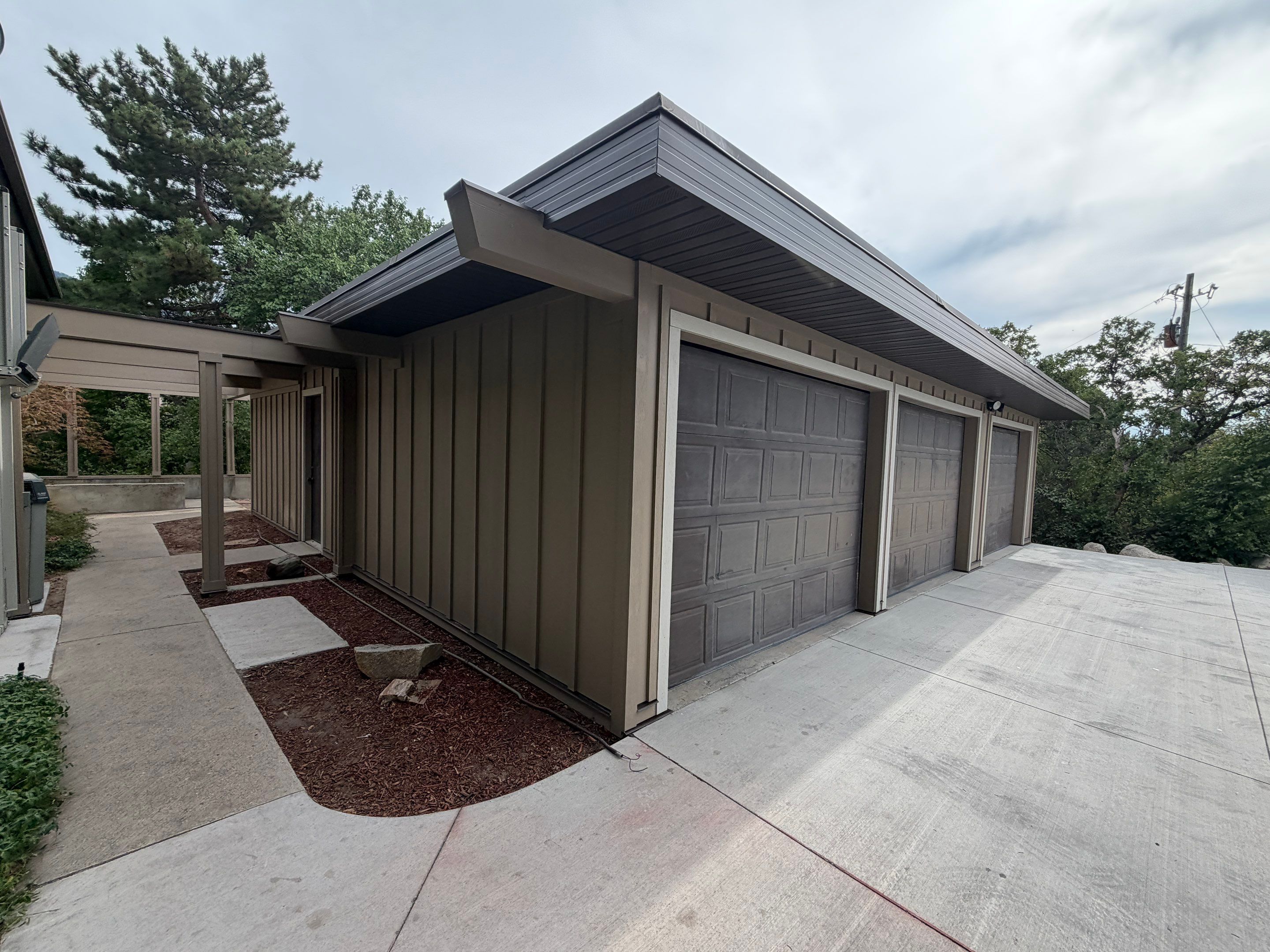 Whole House Siding Replacement and Exterior Renovation in Sandy by Ideal Siding Utah