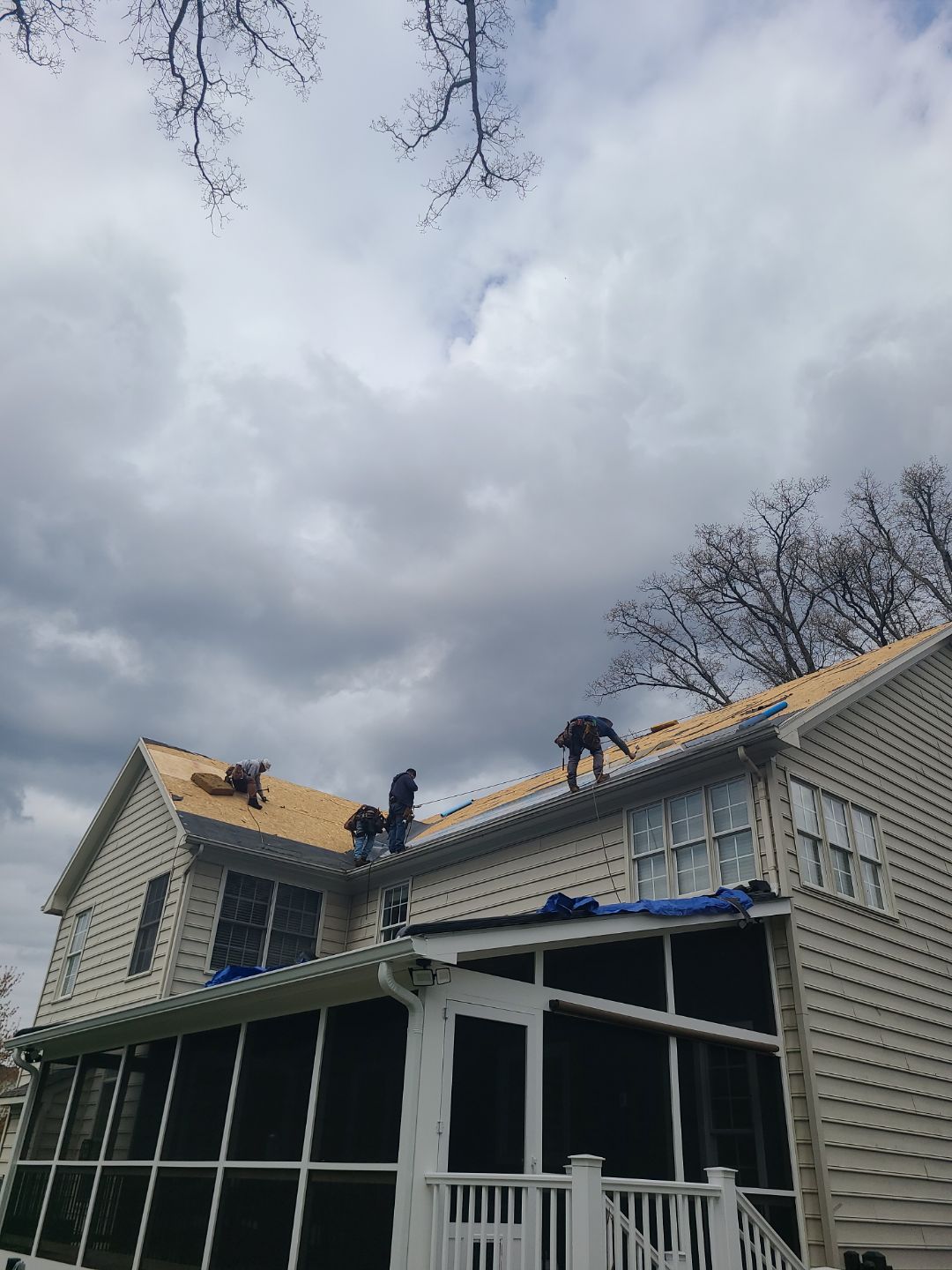 Burke: CertainTeed Landmark Pro Designer Shingles in Max Def Weathered Wood by RM Banning, Inc.