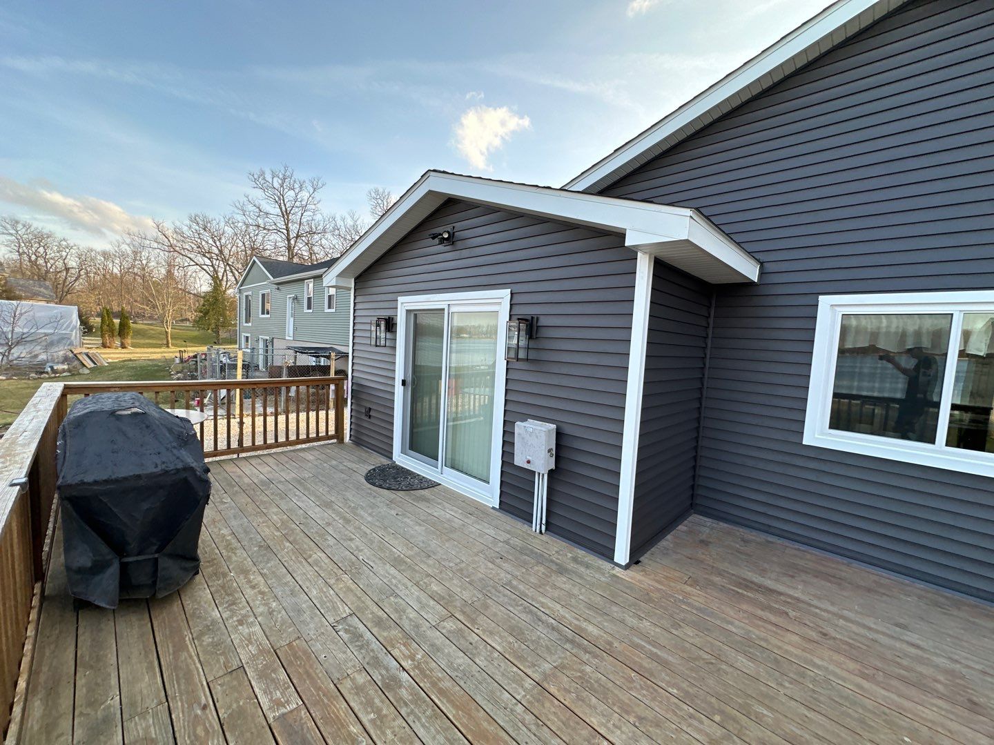 Siding Replacement using Certainteed Restoration Classic D4 by 180 Contractors