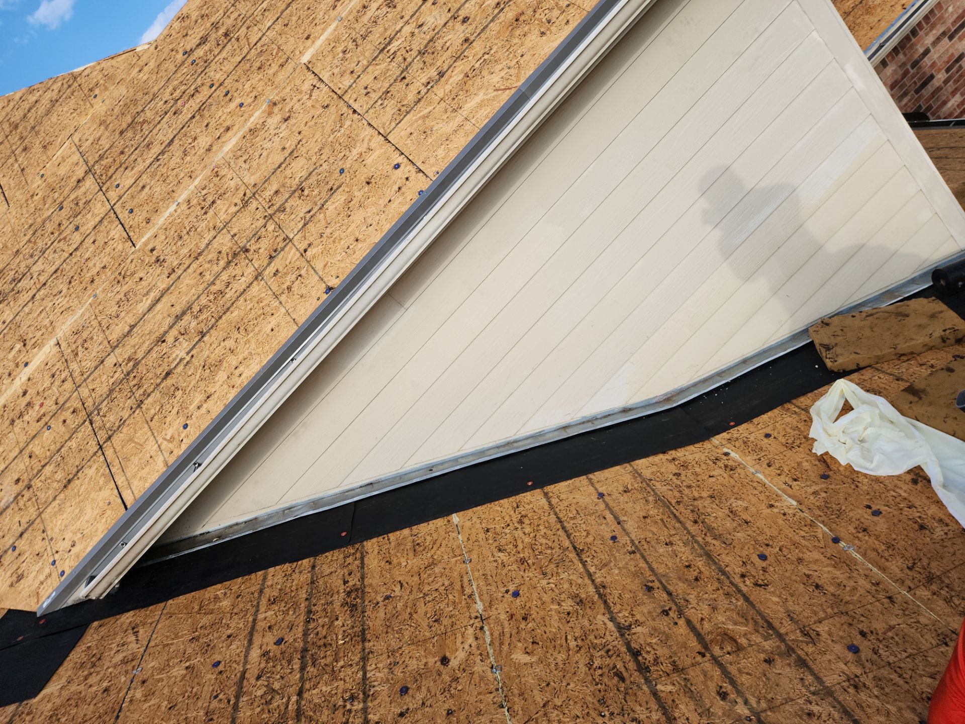 Residential Roofing Installation using Owen's Corning Duration (Lifetime) Shingles by Roof Repair Company