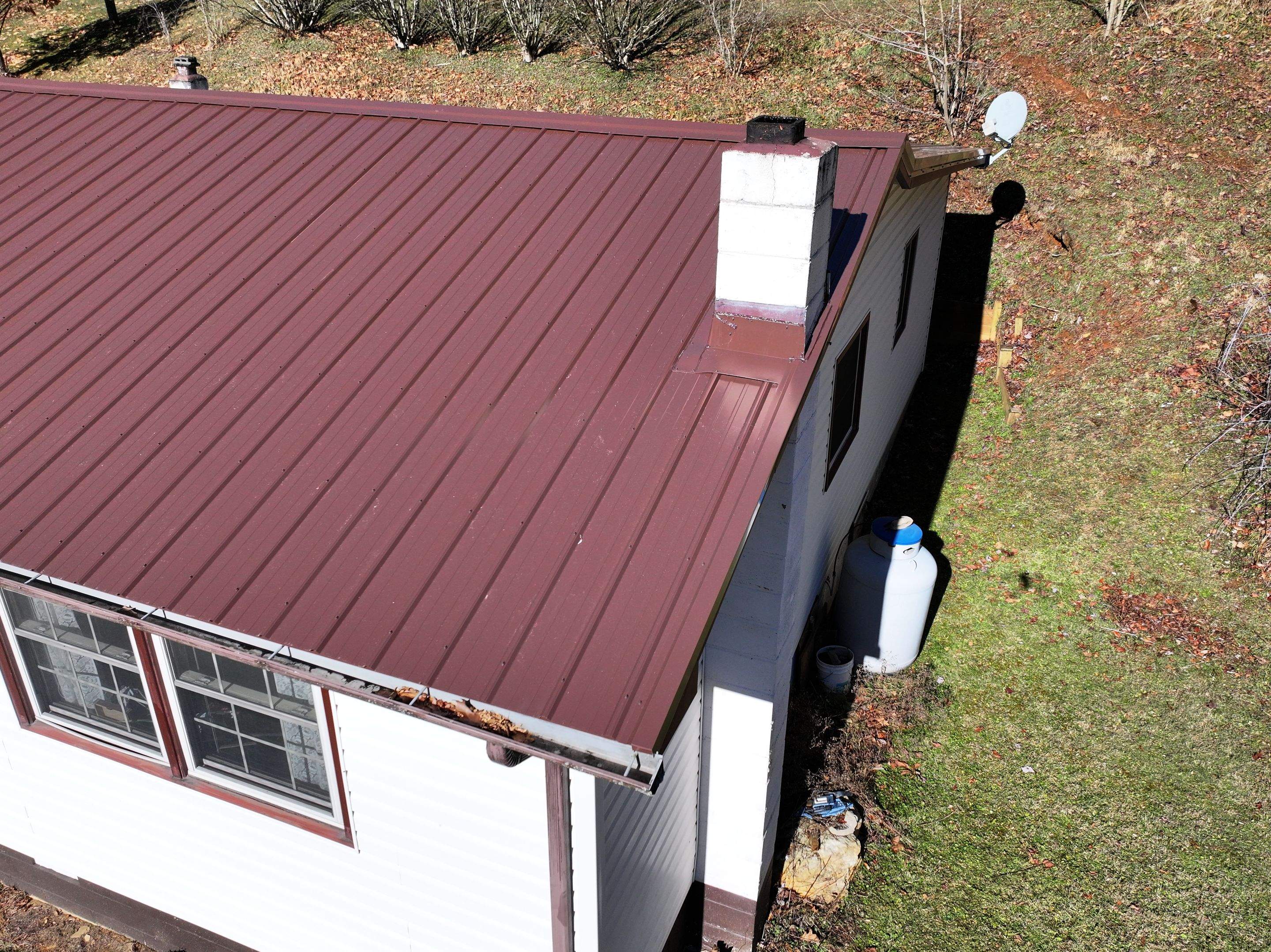 Mullis Residence by Omnia Roofing