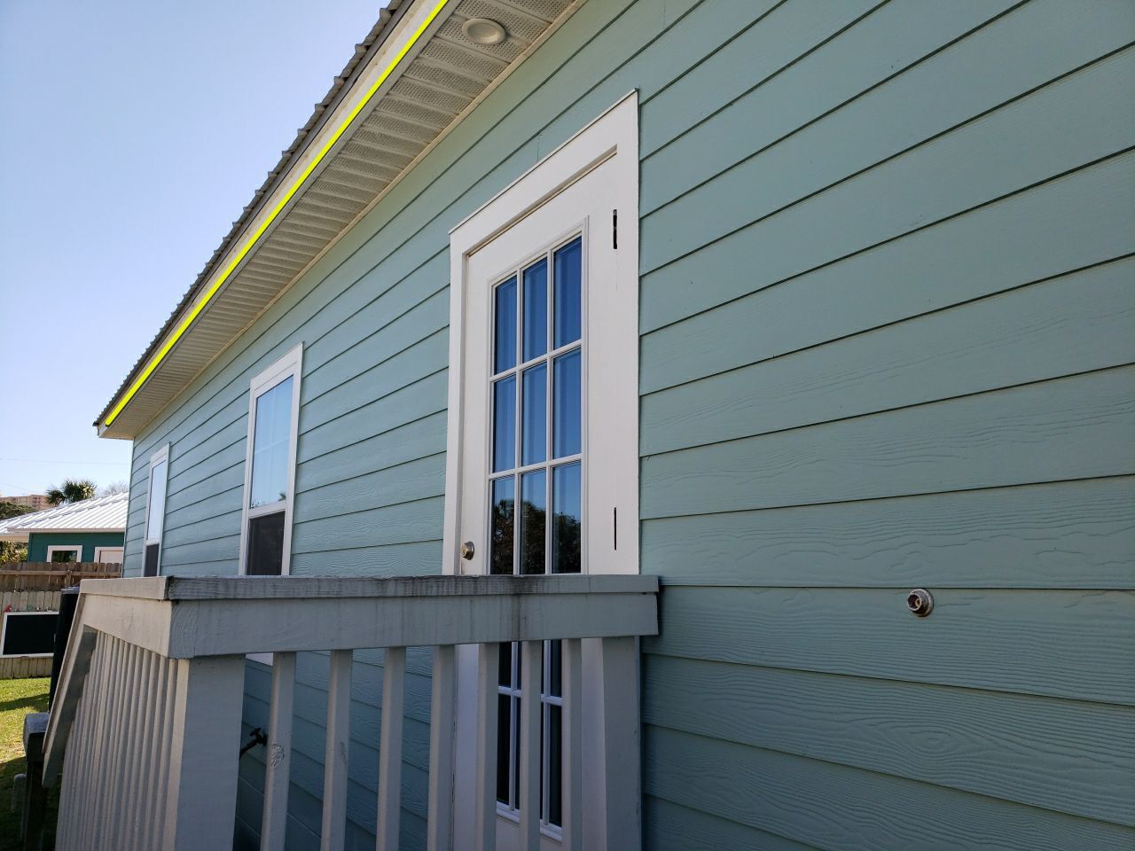 K-Style Seamless Gutter Installation using 6 Inch Seamless Aluminum Gutters by Gutter Professors