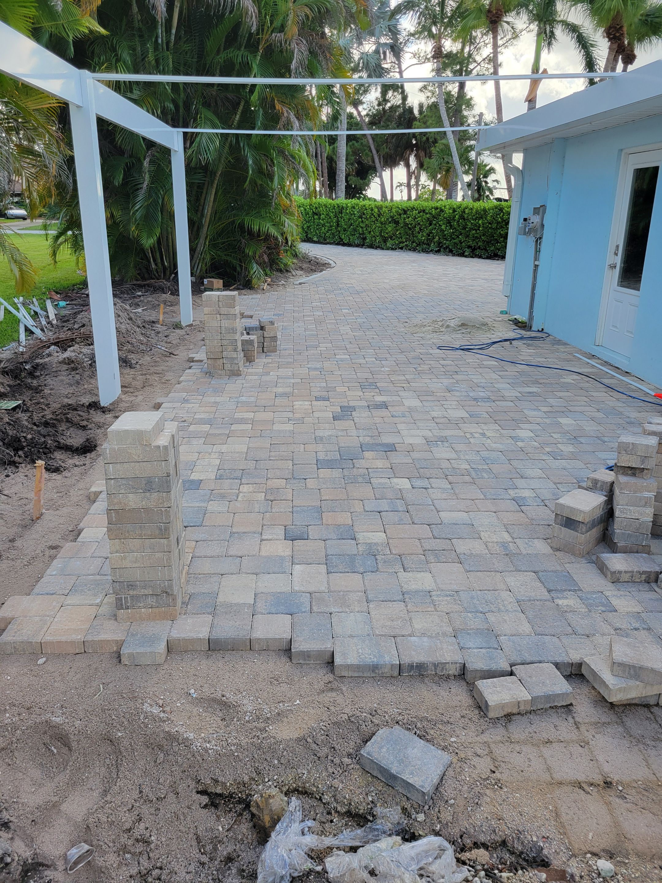 Stuart Showcase: Turning Concrete Chaos into Paver Perfection by Alpha Zeta Enterprises Inc