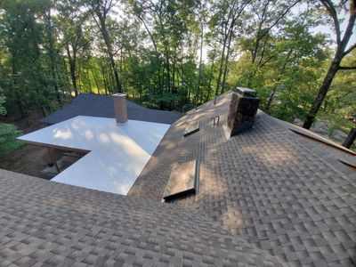 Residential Roof Replacement and Flat Roof Membrane in Memphis