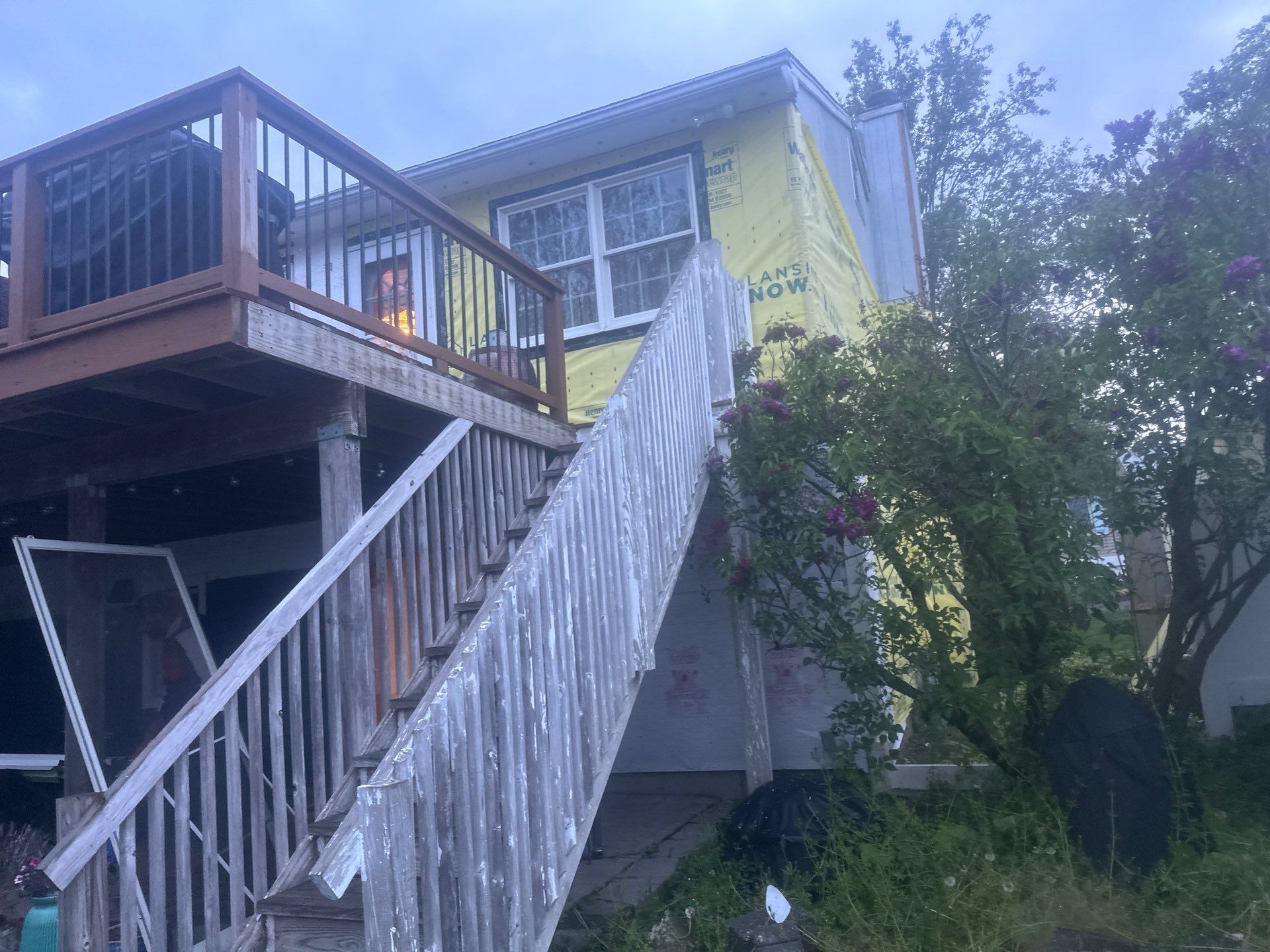 Siding Installation using Certainteed Cedar Impressions Straight Edge Perfection Shingles - D7 - Pacific Blue by A Plus Exterior