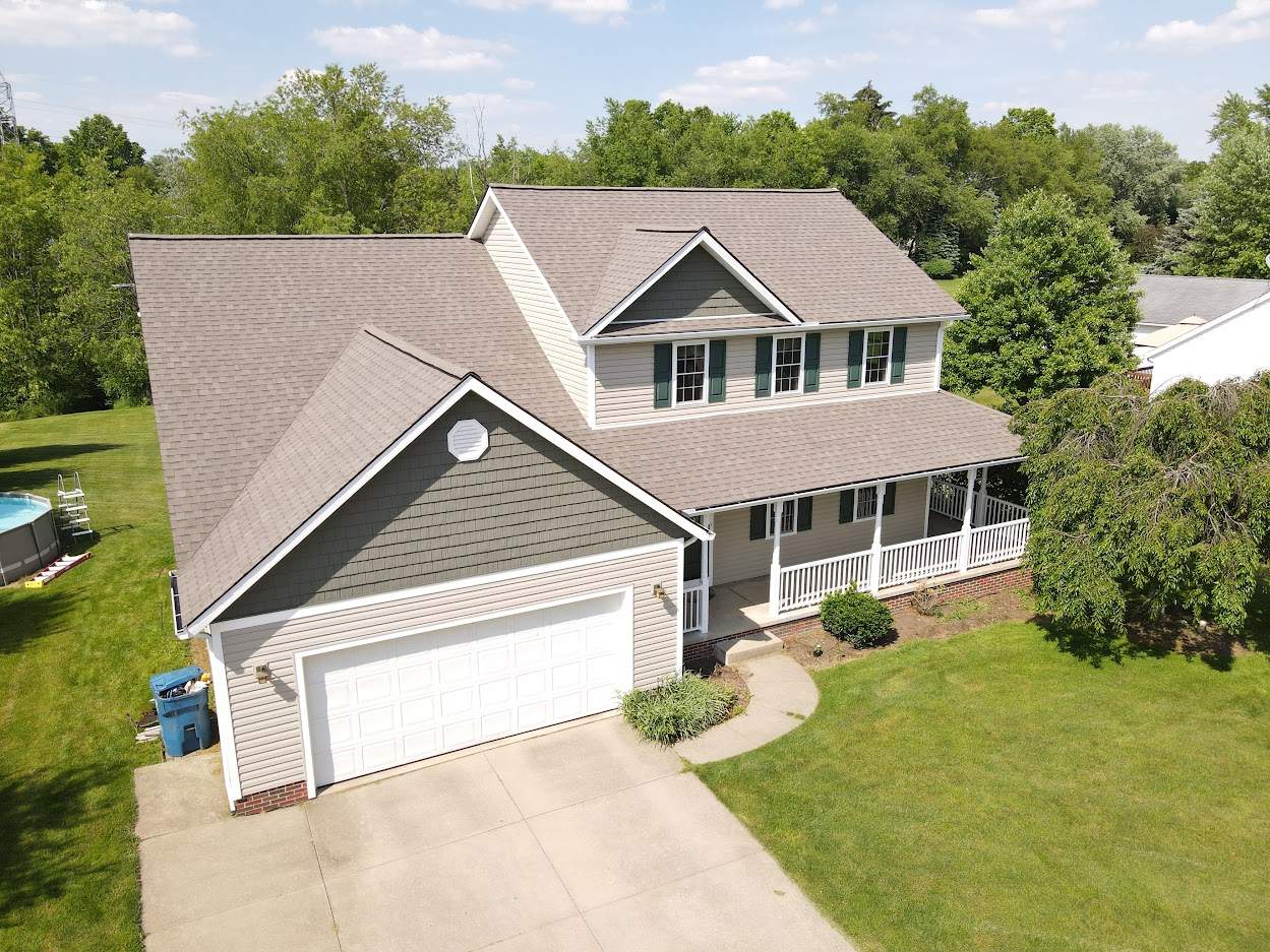 Polaris Homescape Shake Siding, Mountain Pine by Eagle Eye Roofing