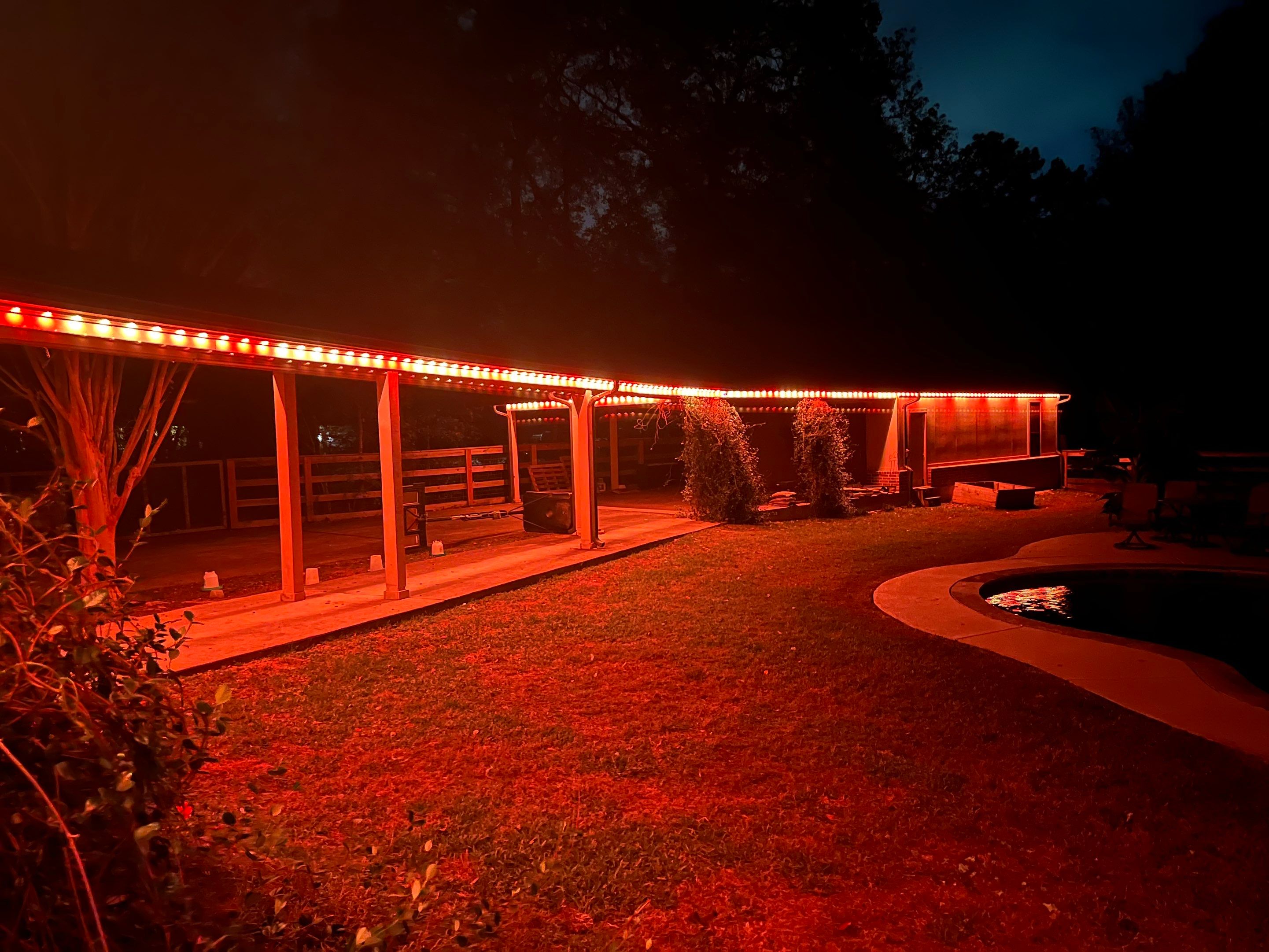 440' Oelo Permanent Holiday Lights by Sirius Roofing