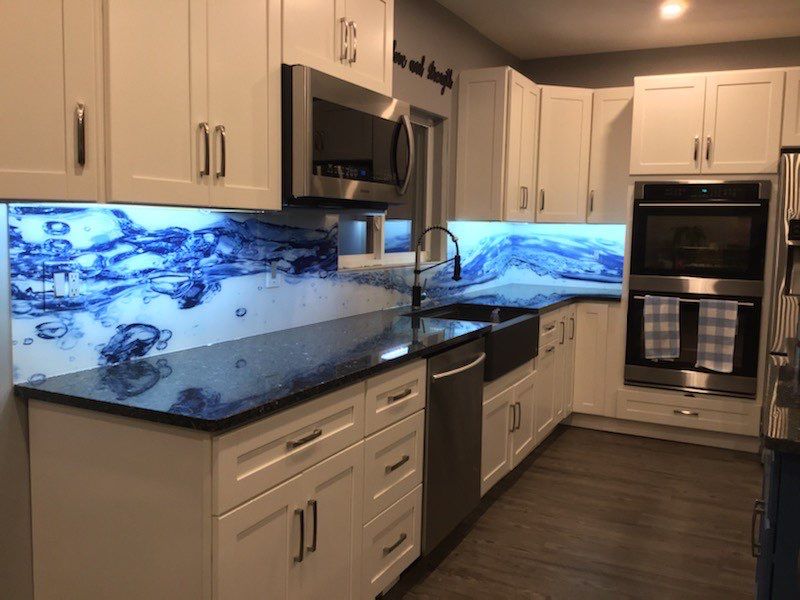 Kitchen Remodel using IMAGIO Solid Glass Backsplash by IMAGIO