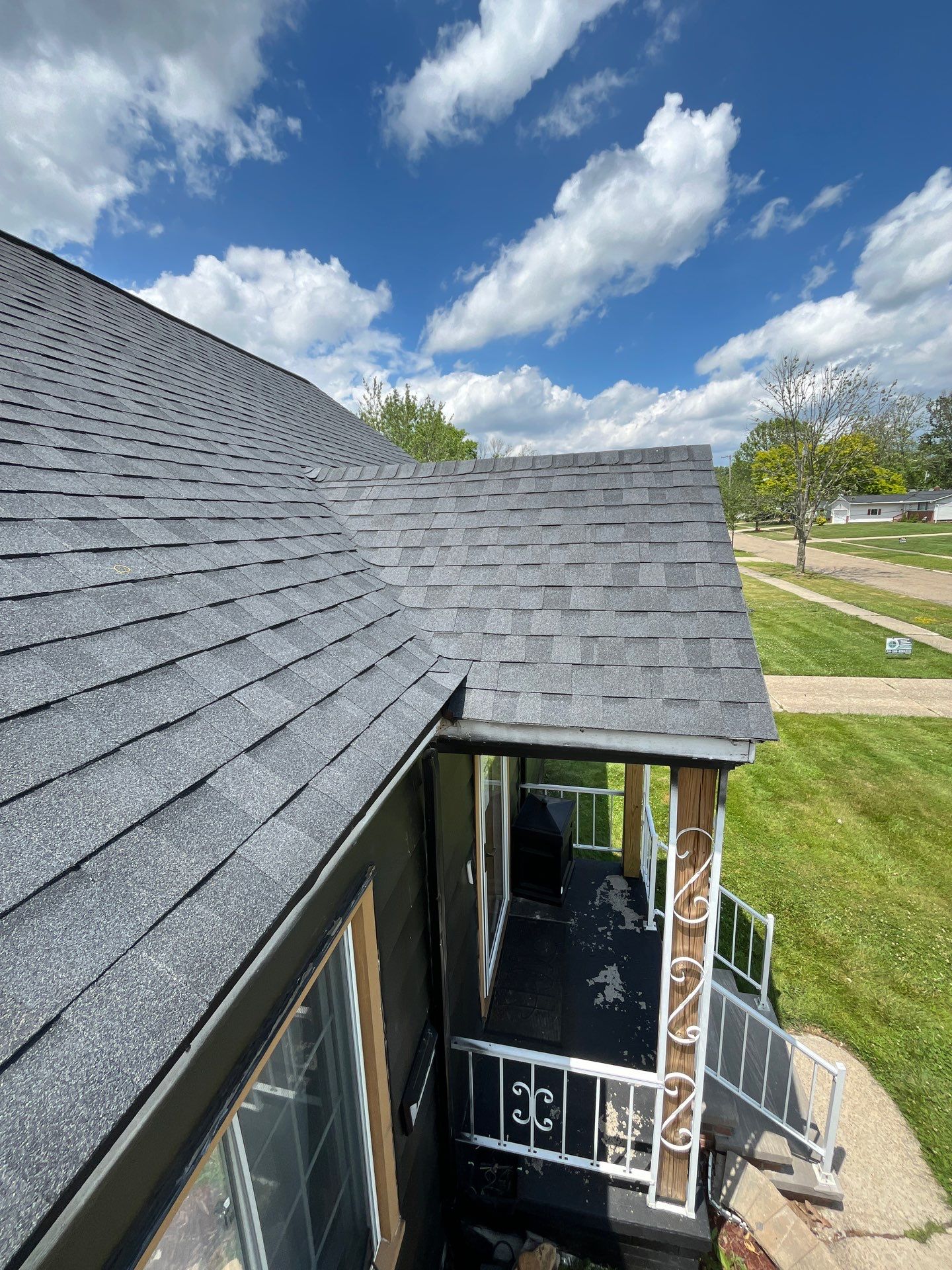 Roofing and Siding Replacement by Homestyle in Bedford by Homestyle Home Improvements (HHI)