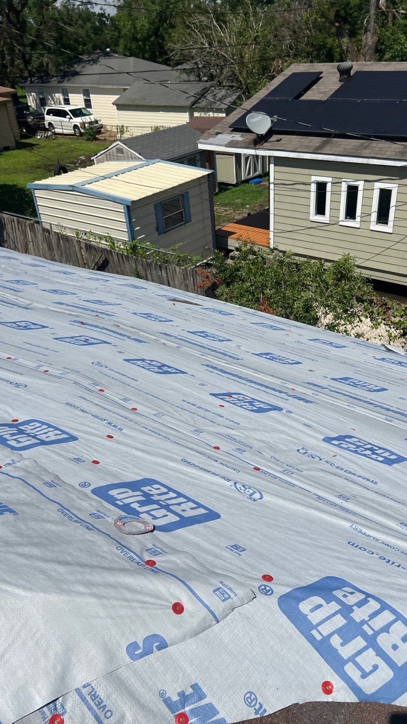 Residential Roofing Repair using Owen's Corning Duration (Lifetime) Shingles by Roof Repair Company