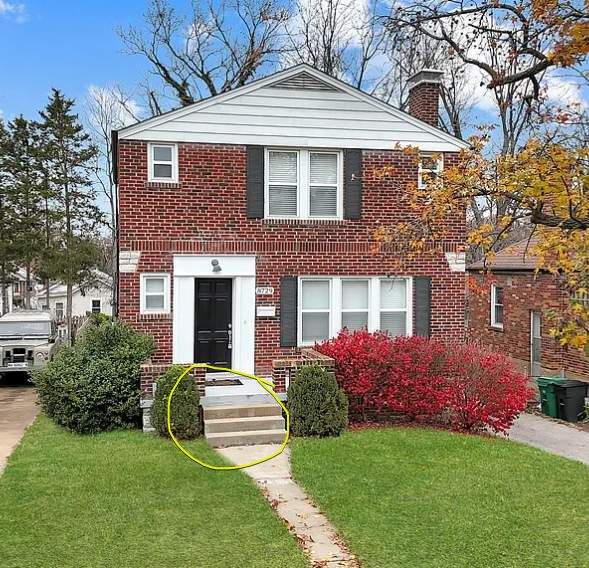 4-Step Aluminum Railing Installation – Concrete Entry Safety Upgrade – Brentwood, MO by Legendary Services Company LLC.