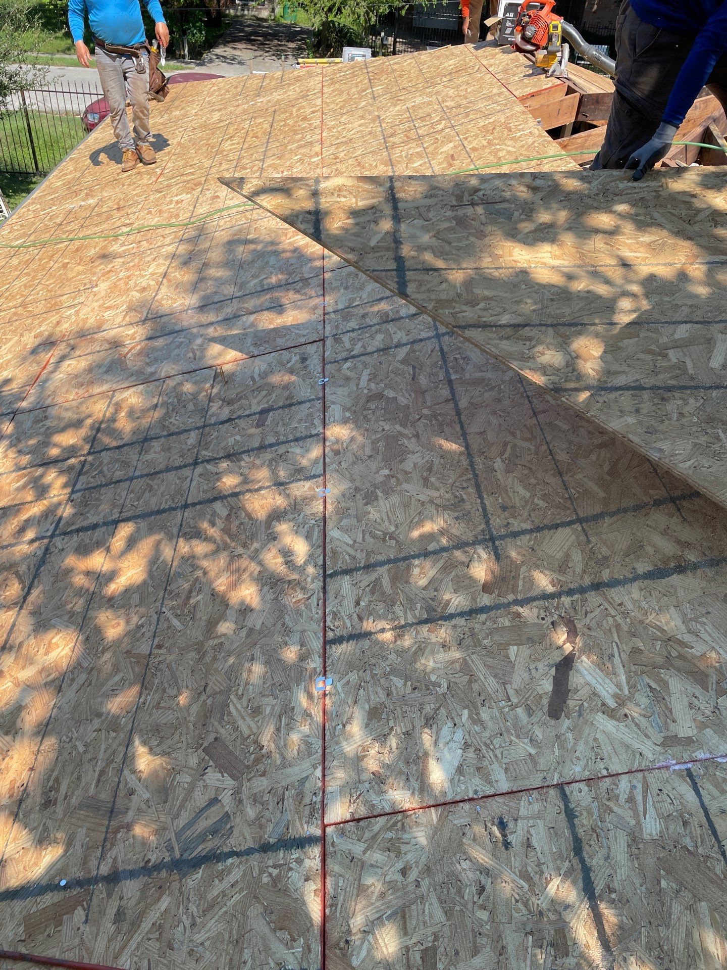 Residential Roofing Installation using Owen's Corning Duration (Lifetime) Shingles by Roof Repair Company