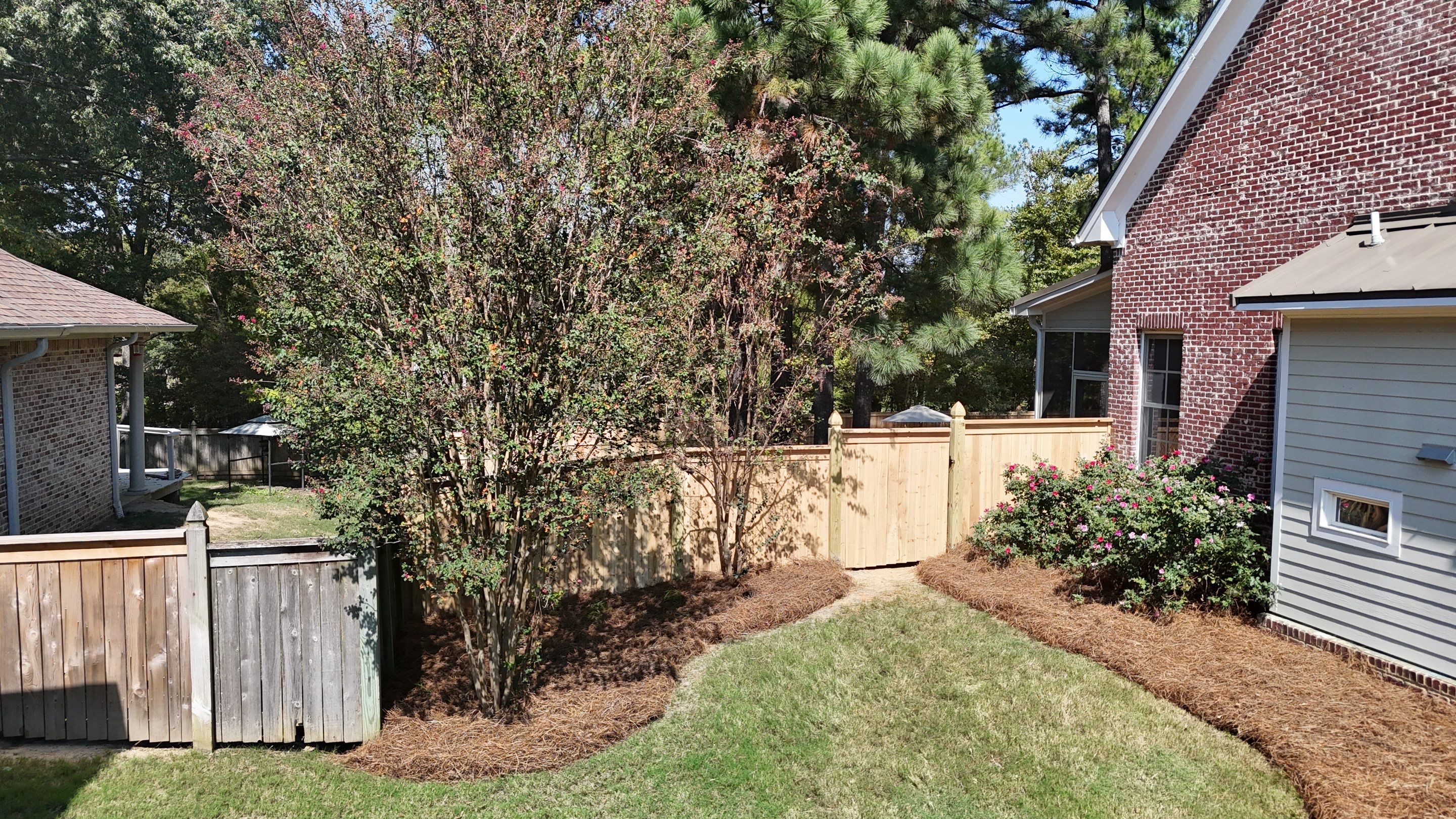 6’ Cedar Good Neighbor 6x6 by Roberson Construction LLC