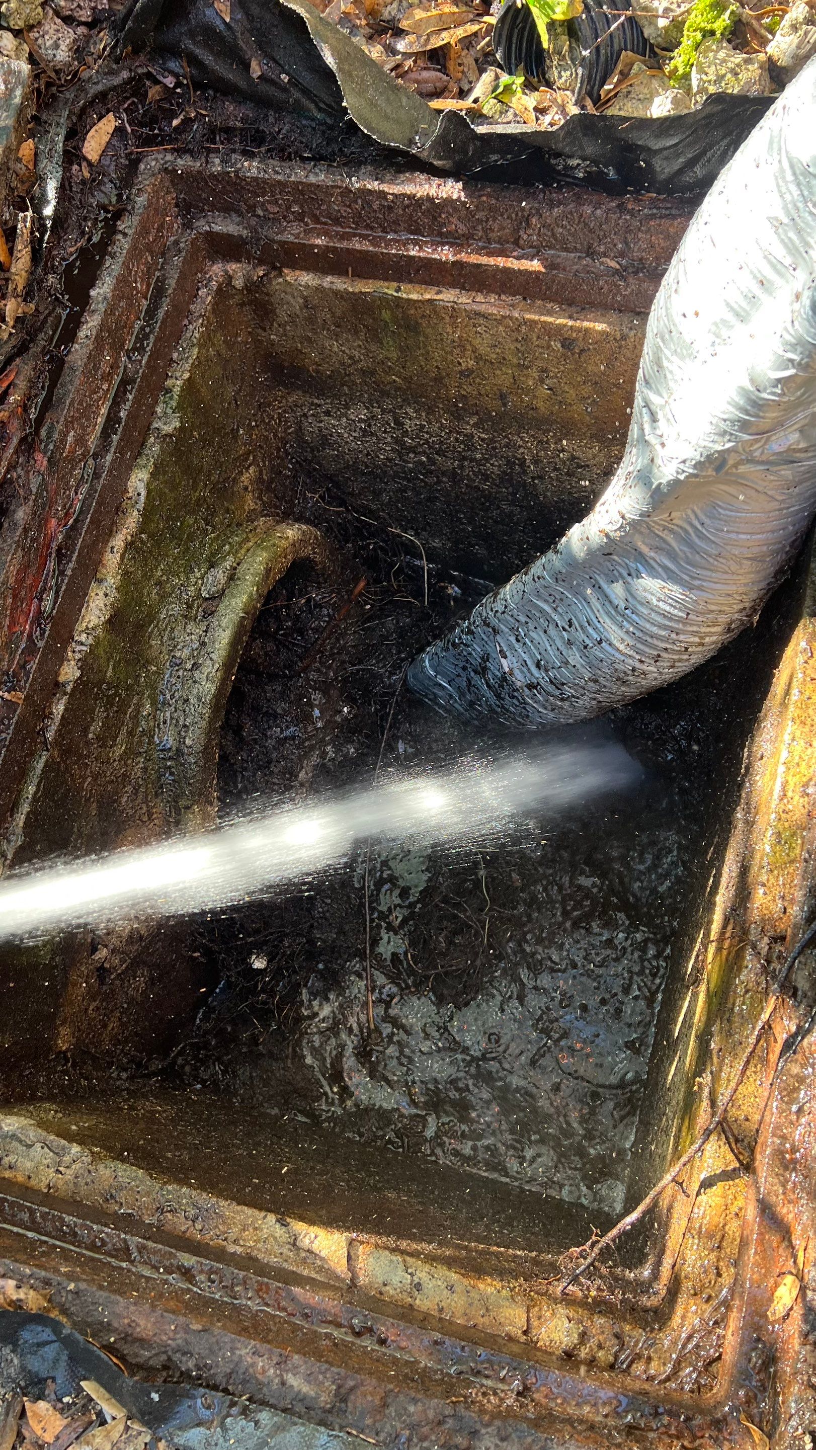Neighborhood Catch Basin Cleaning by APS Power & Water