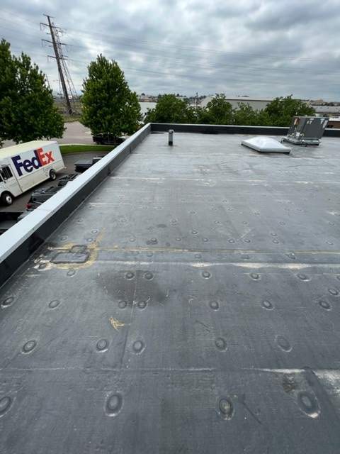 Commercial Roofing Installation using MuleHide EPDM .60 - BLACK by A to Z Roofing