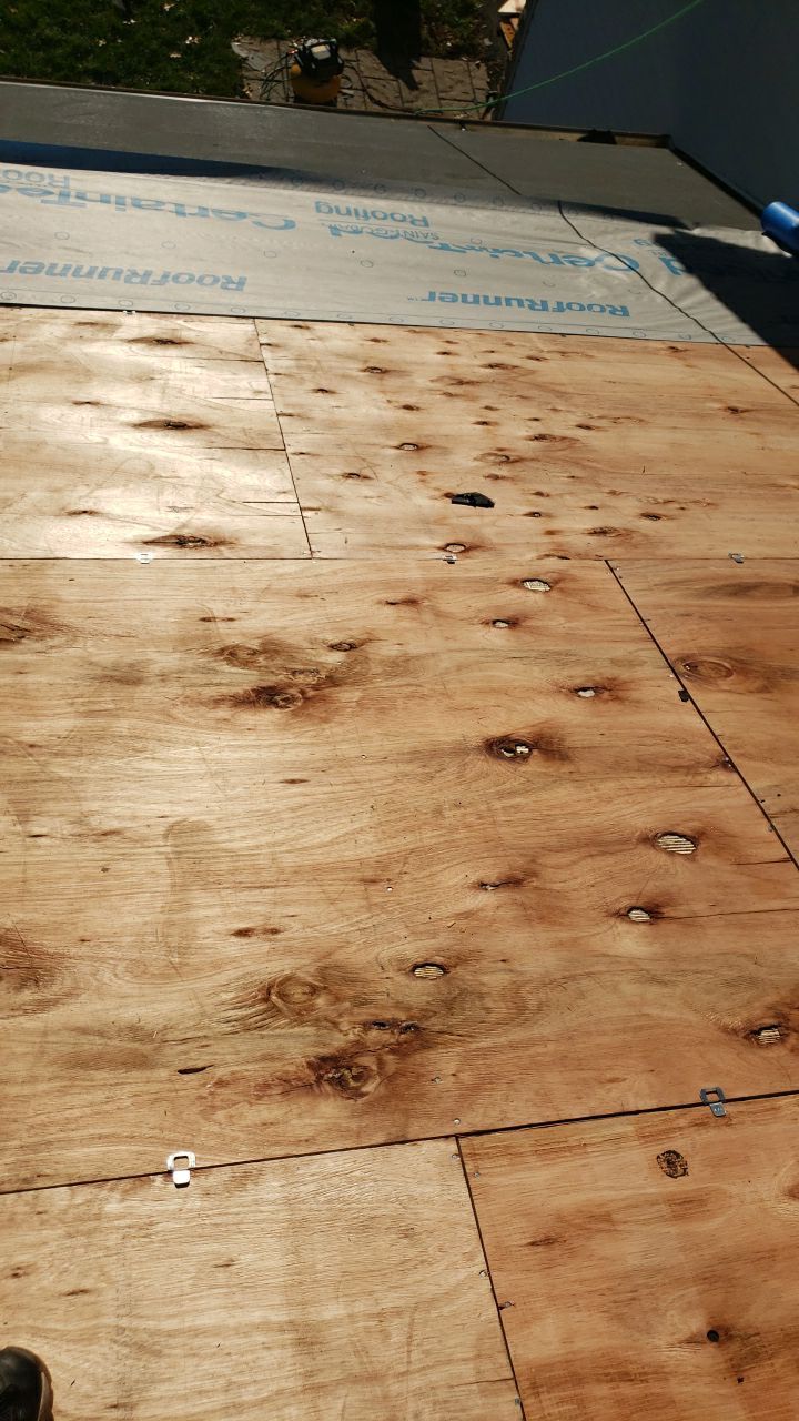 Springfield: CertainTeed Landmark Designer Shingles in Burnt Sienna by RM Banning, Inc.