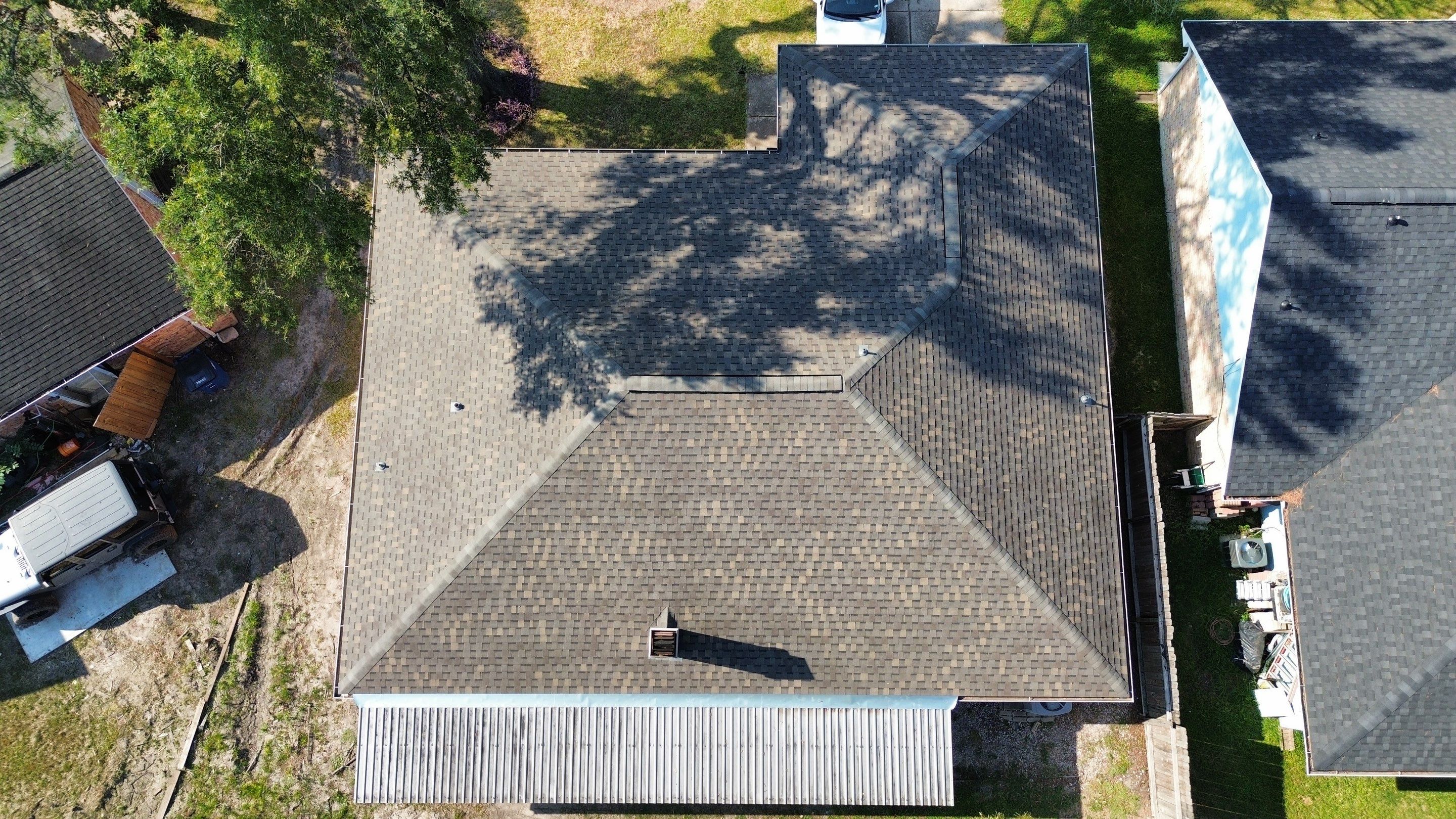 Channelview Roof Installation using Atlas Pinnacle Pristine by Modern BYLT Roofing & Construction