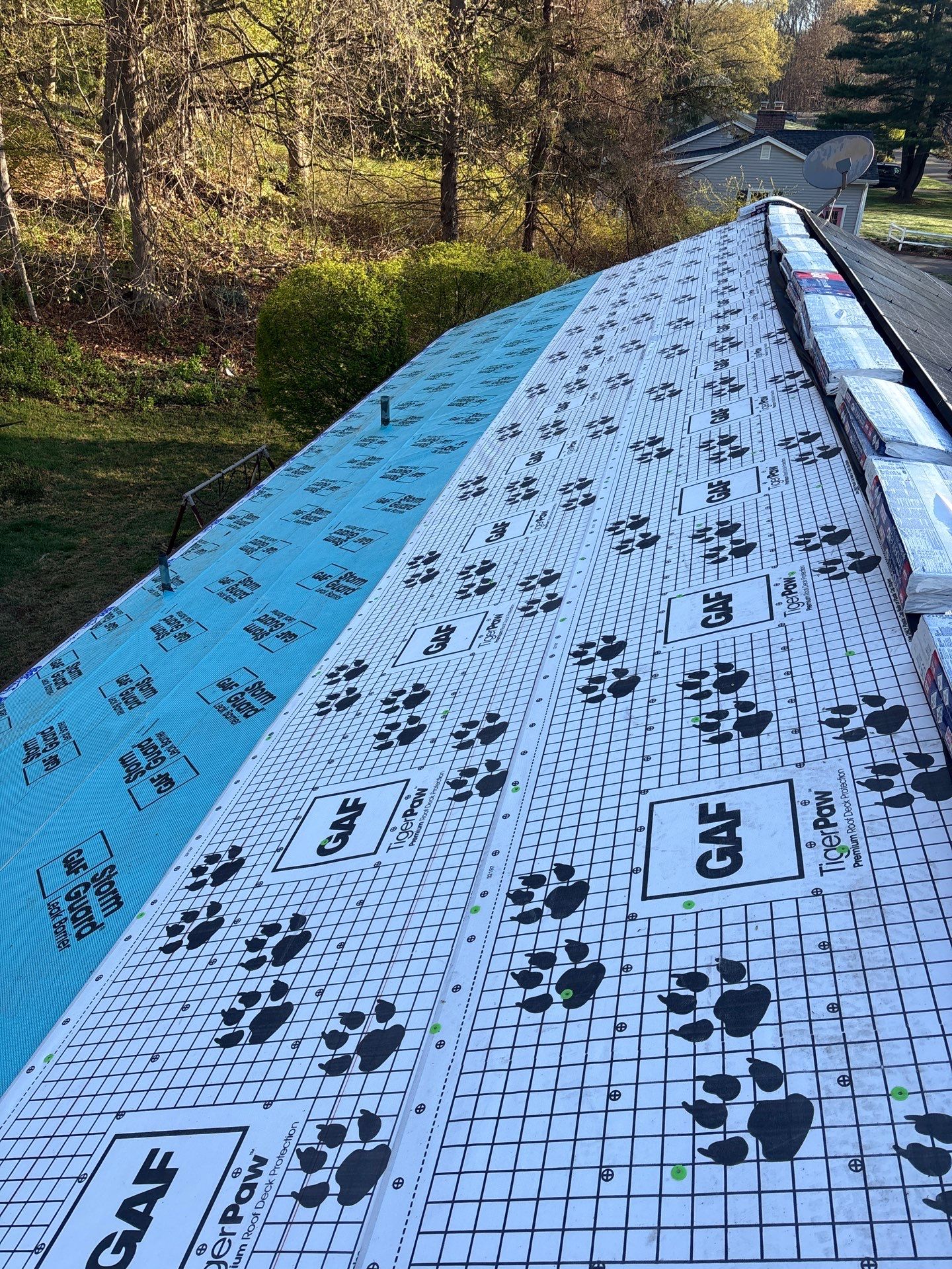 Asphalt shingles in Orange, CT gives homeowner brand new roof! by DiGiorgi Roofing and Siding Inc