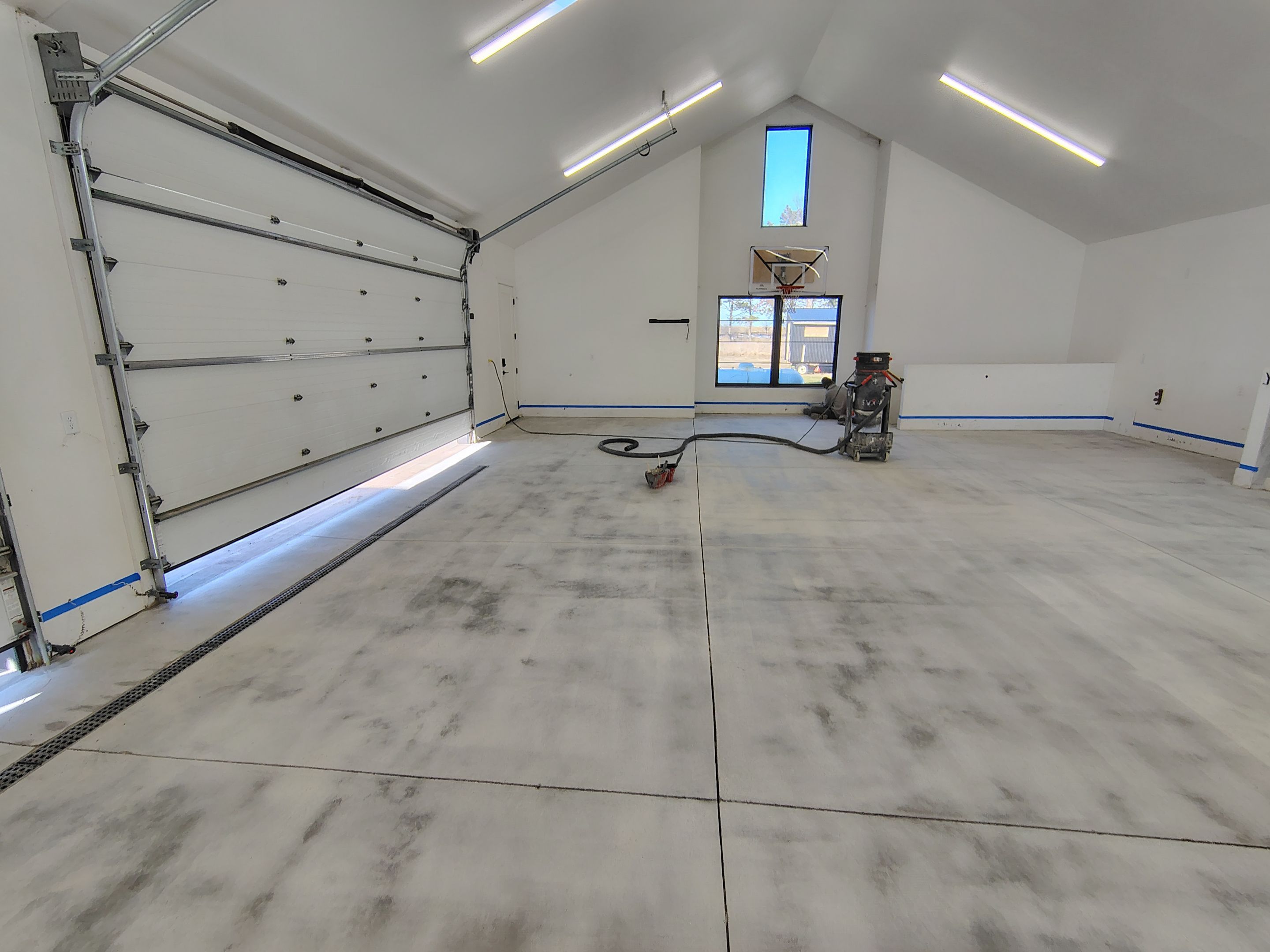 Epoxy Flake Garage Floor and Stair Coating in Sioux Falls by Select Painting, Coatings & Garage Cabinets
