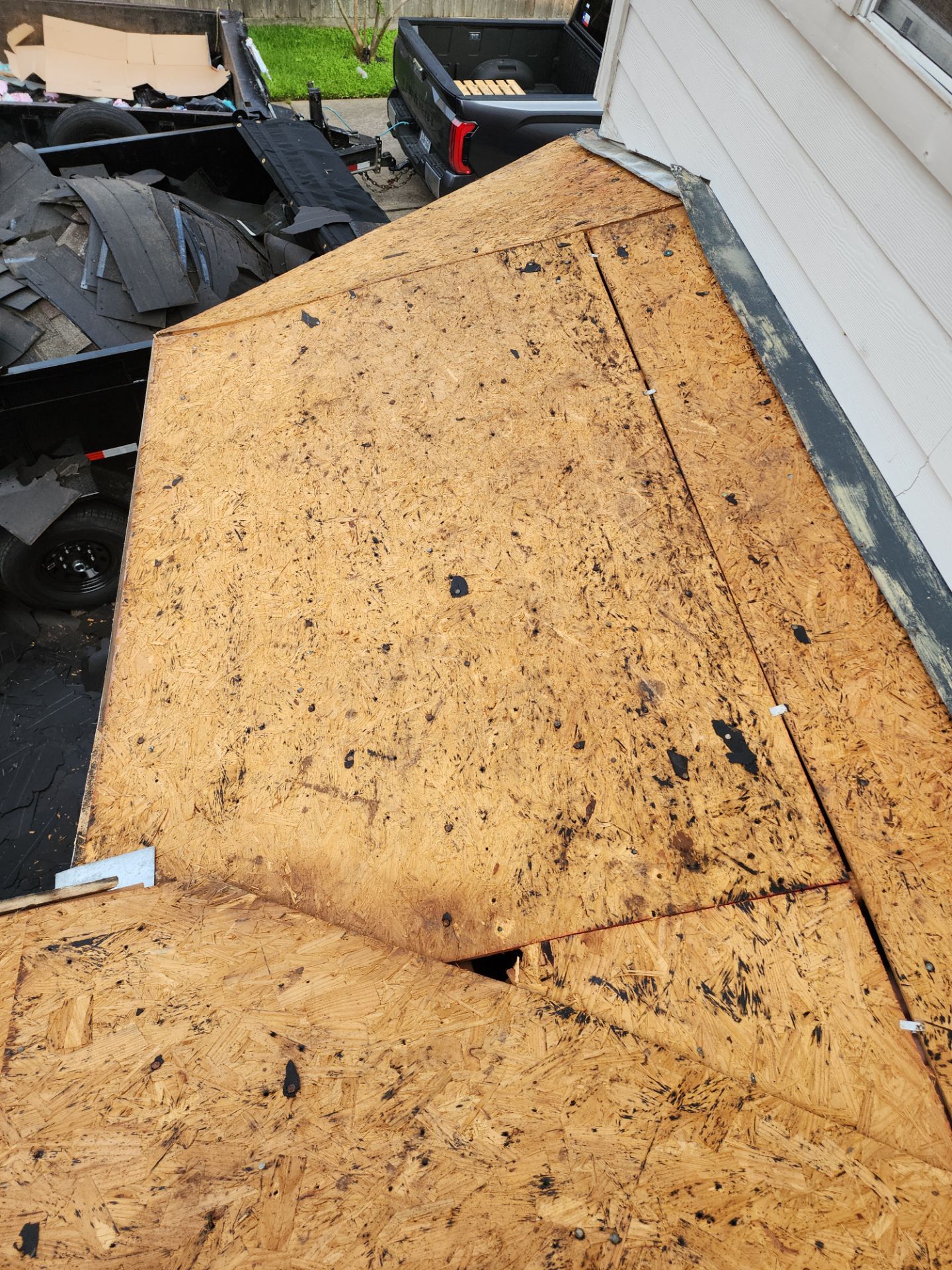 Residential Roofing Repair using Owen's Corning Duration (Lifetime) Shingles by Roof Repair Company