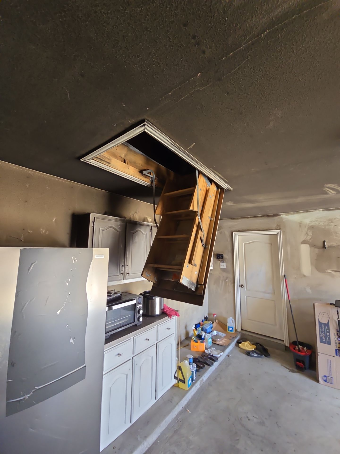 Post-Fire Smoke Damage and Air Quality Assessment in Wylie by Disaster Recovery Consultants