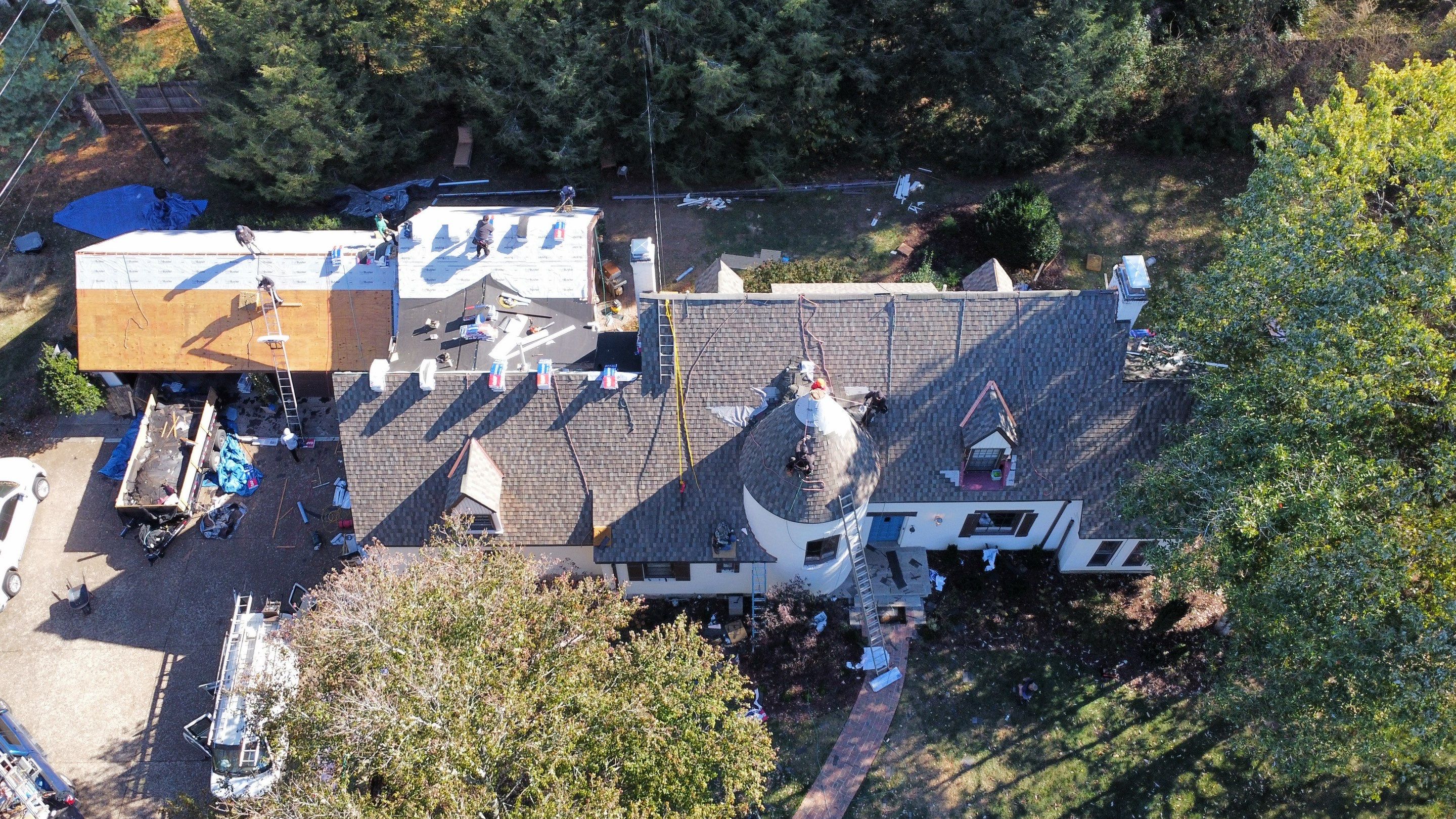 Residential Roofing Installation using Timberline HDZ High Definition Shingle by Paragon Roofing