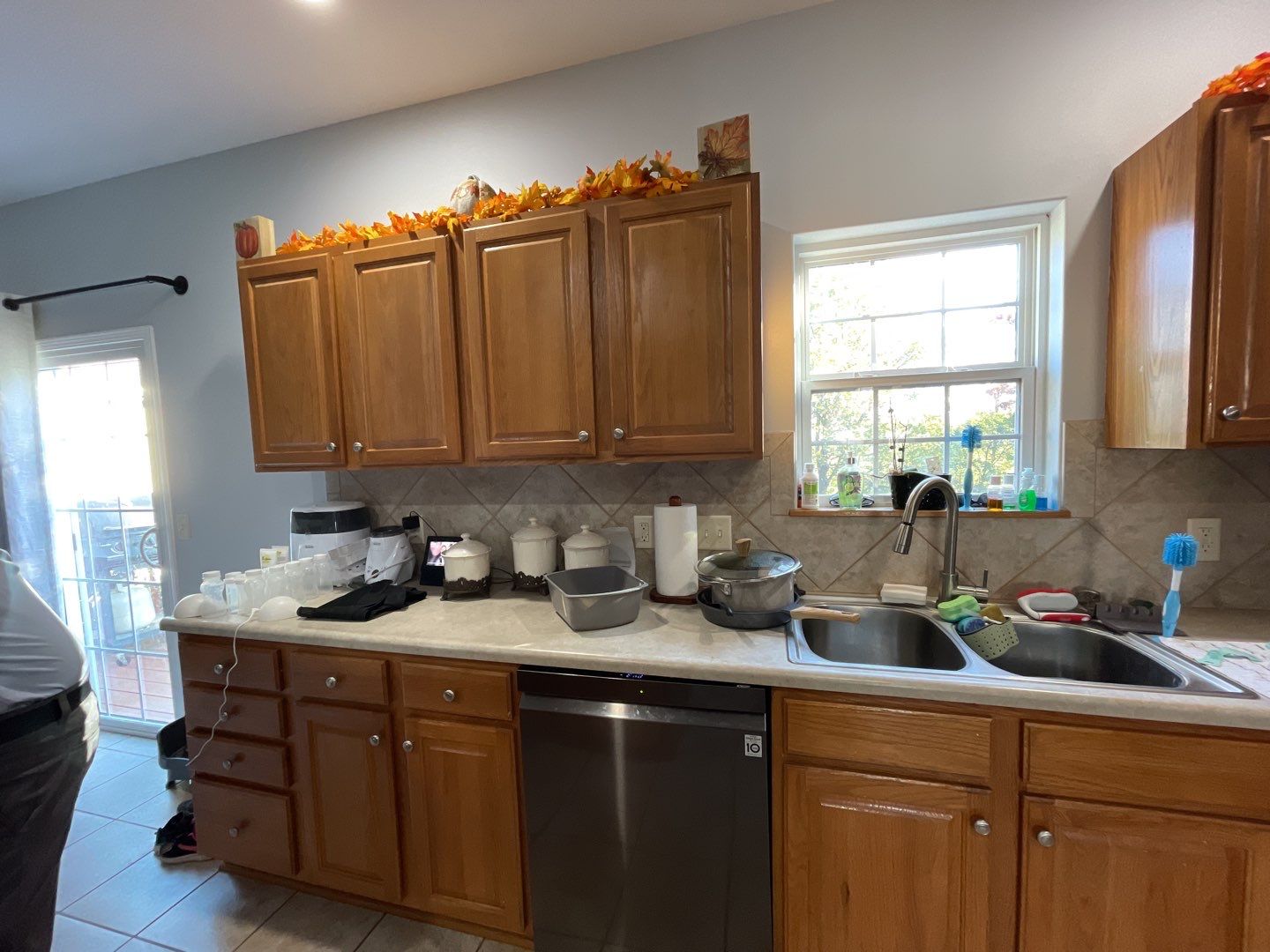 Kitchen Remodel using Sherwin Williams paint by Lightning Exteriors
