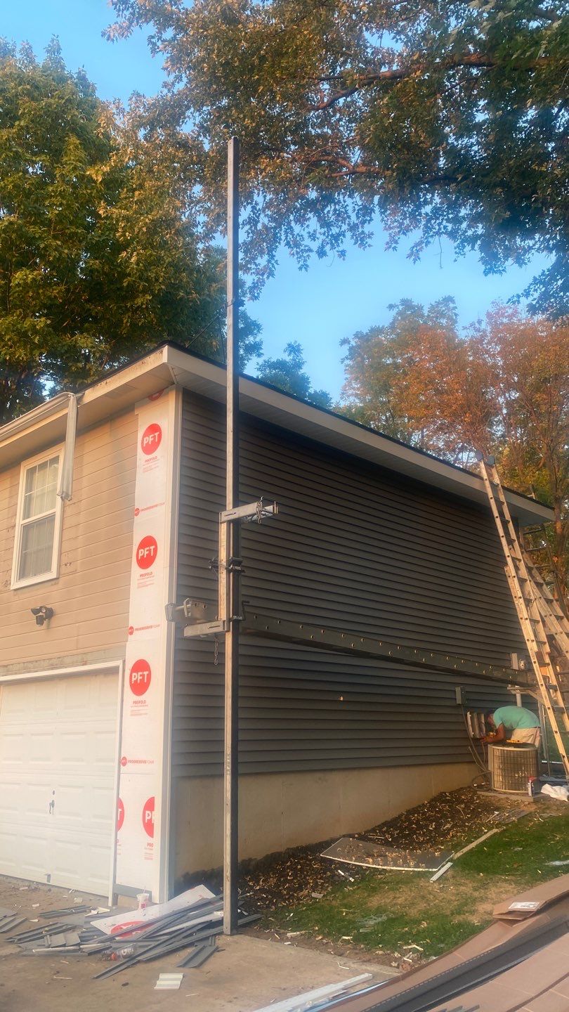 New Curb Appeal is Activated by EEC  Windows, Siding & Roofing 