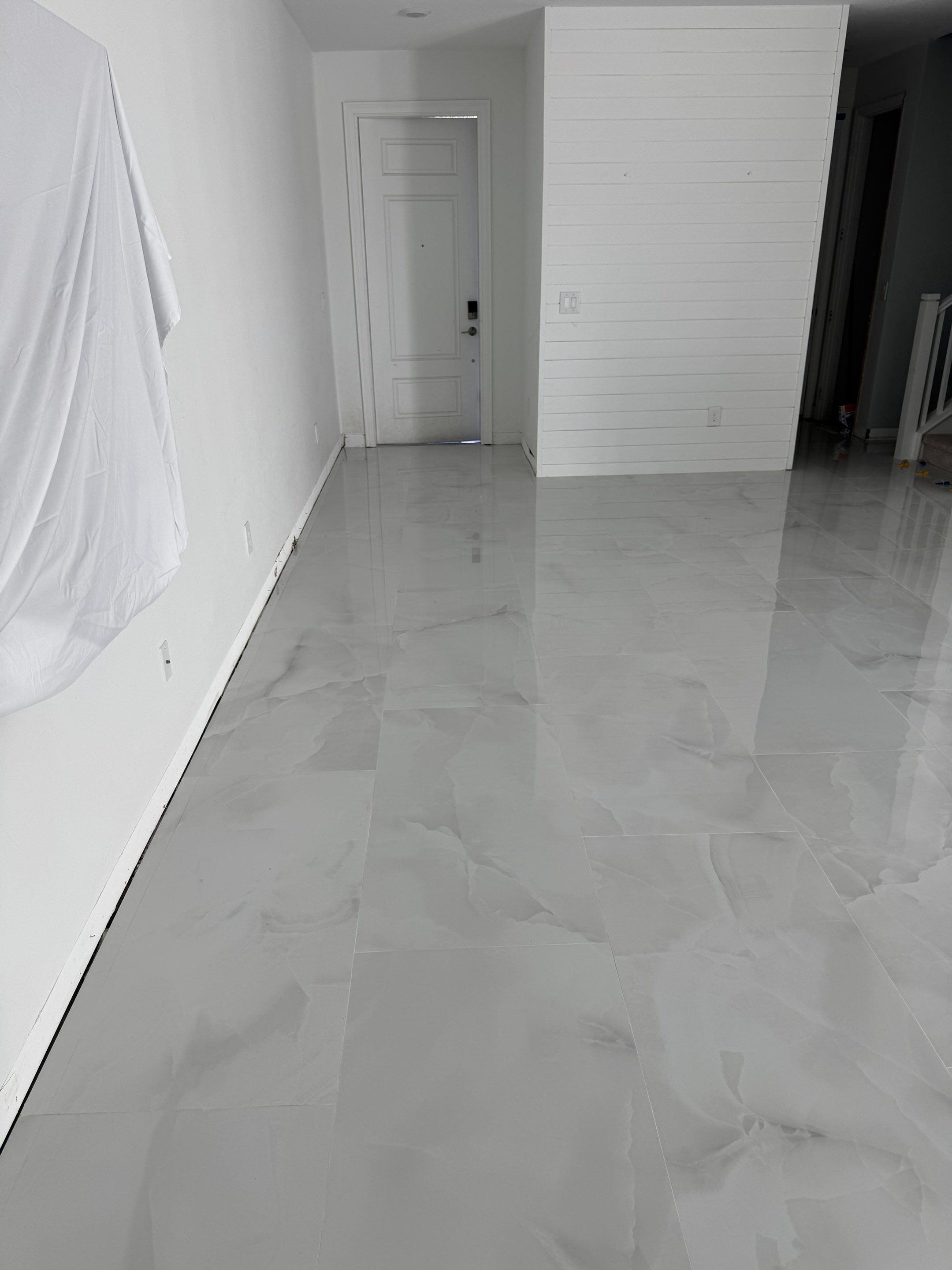 Floors and Baseboards - Wellington by Hevi Tile