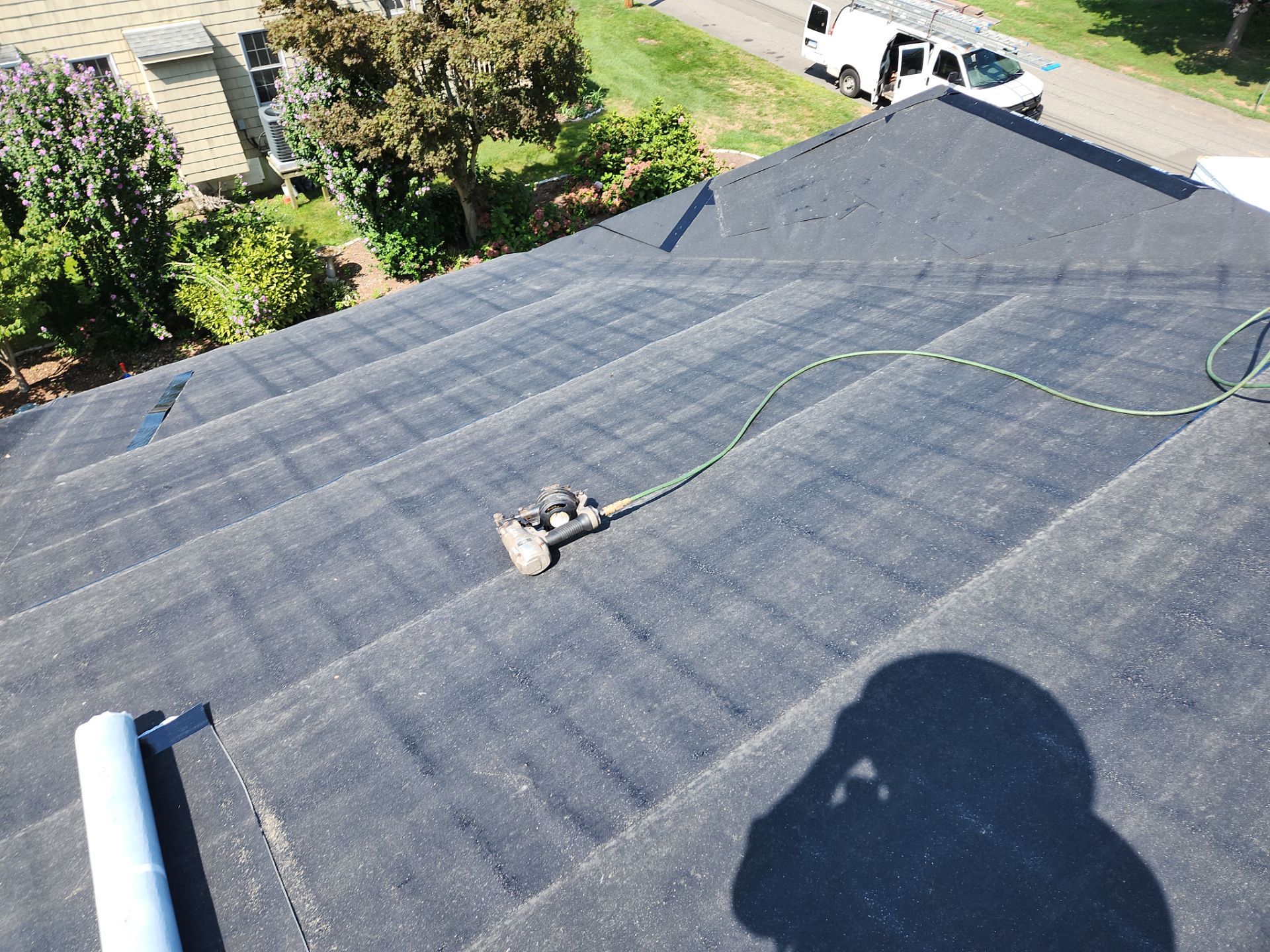 Residential Roofing Installation using Owens Corning TruDefinition Duration - Estate Gray & Flagstone Cedar Impressions by A Plus Exterior
