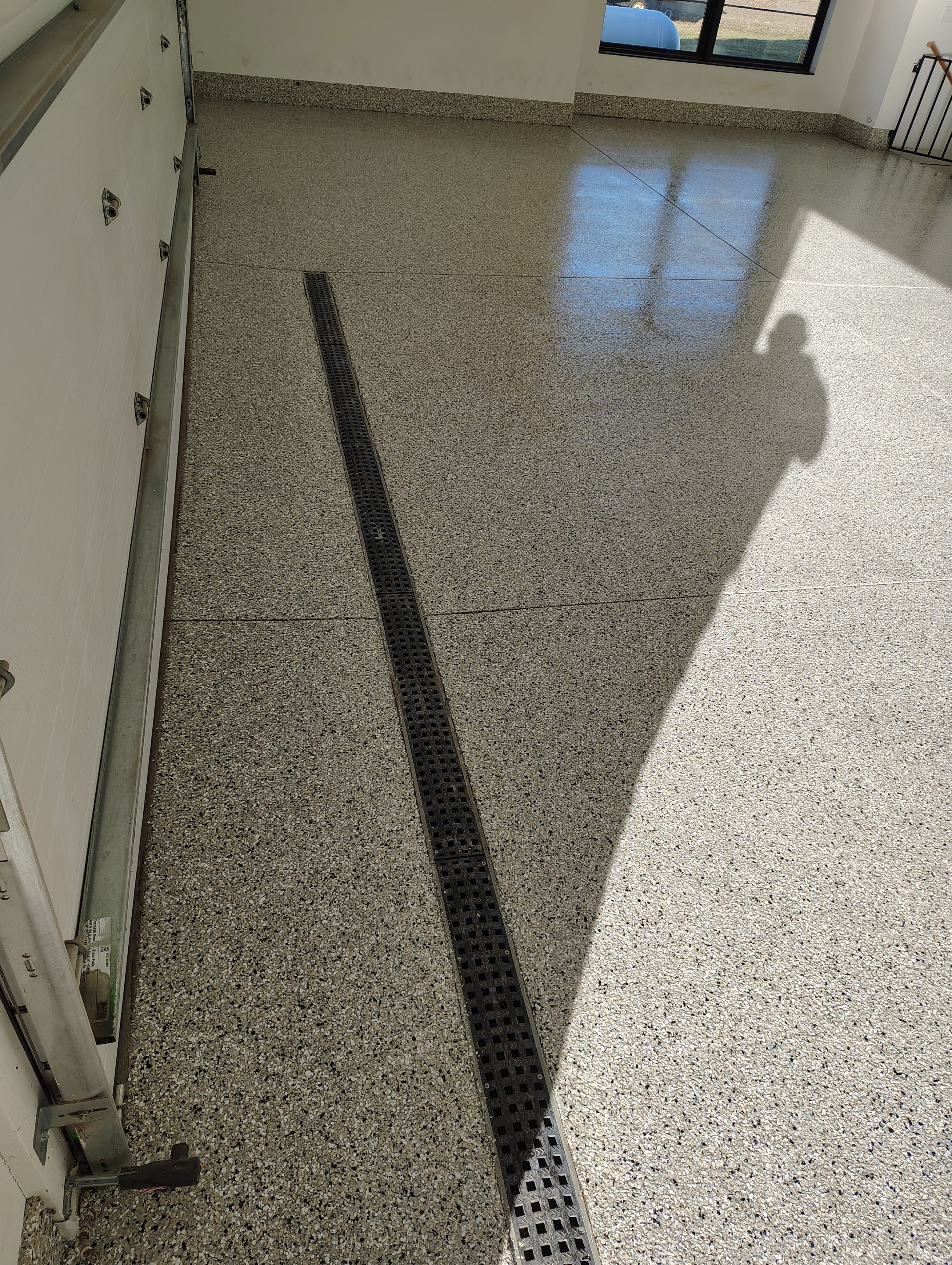 Epoxy Flake Garage Floor and Stair Coating in Sioux Falls by Select Painting, Coatings & Garage Cabinets