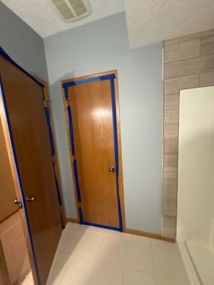 Interior Painting and Drywall Repairs for Sioux Falls Bathroom