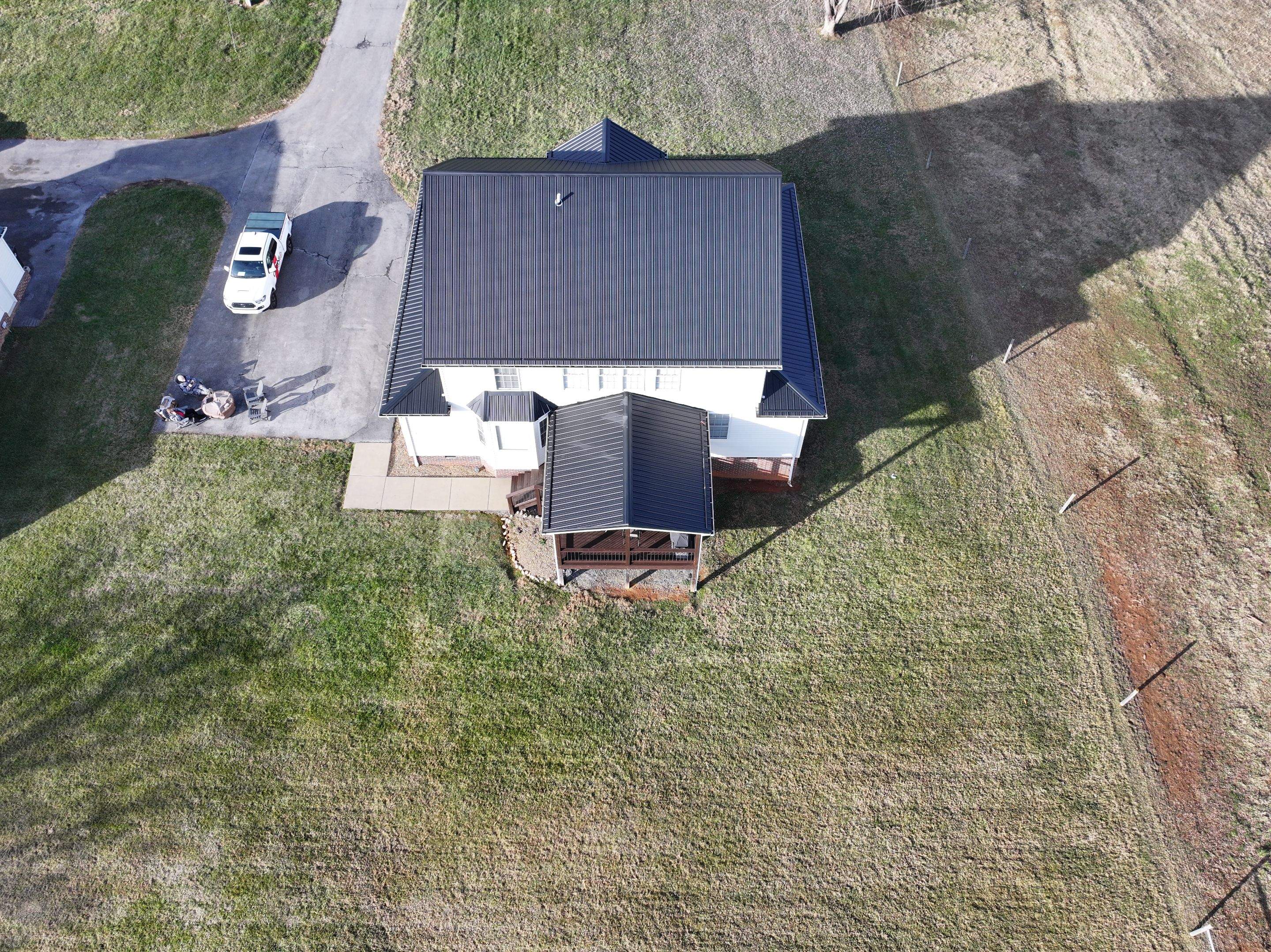 Cogan Residence by Omnia Roofing